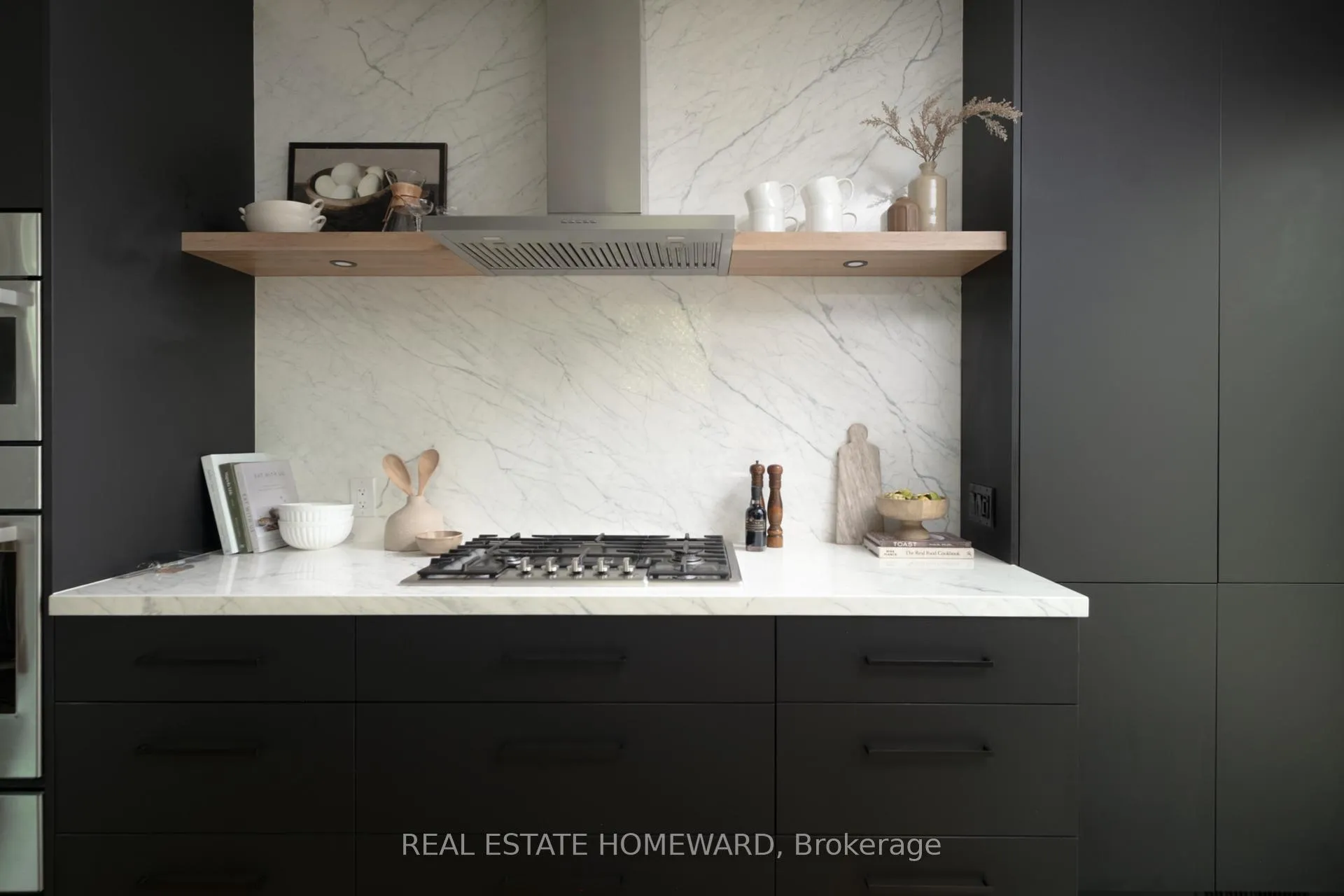 Photo 13 of 204 Bain Avenue, Toronto, North Riverdale — HOMEH
