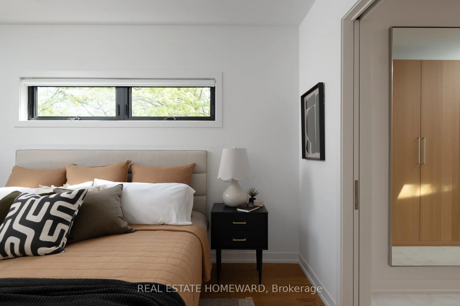 Photo 17 of 204 Bain Avenue, Toronto, North Riverdale — HOMEH