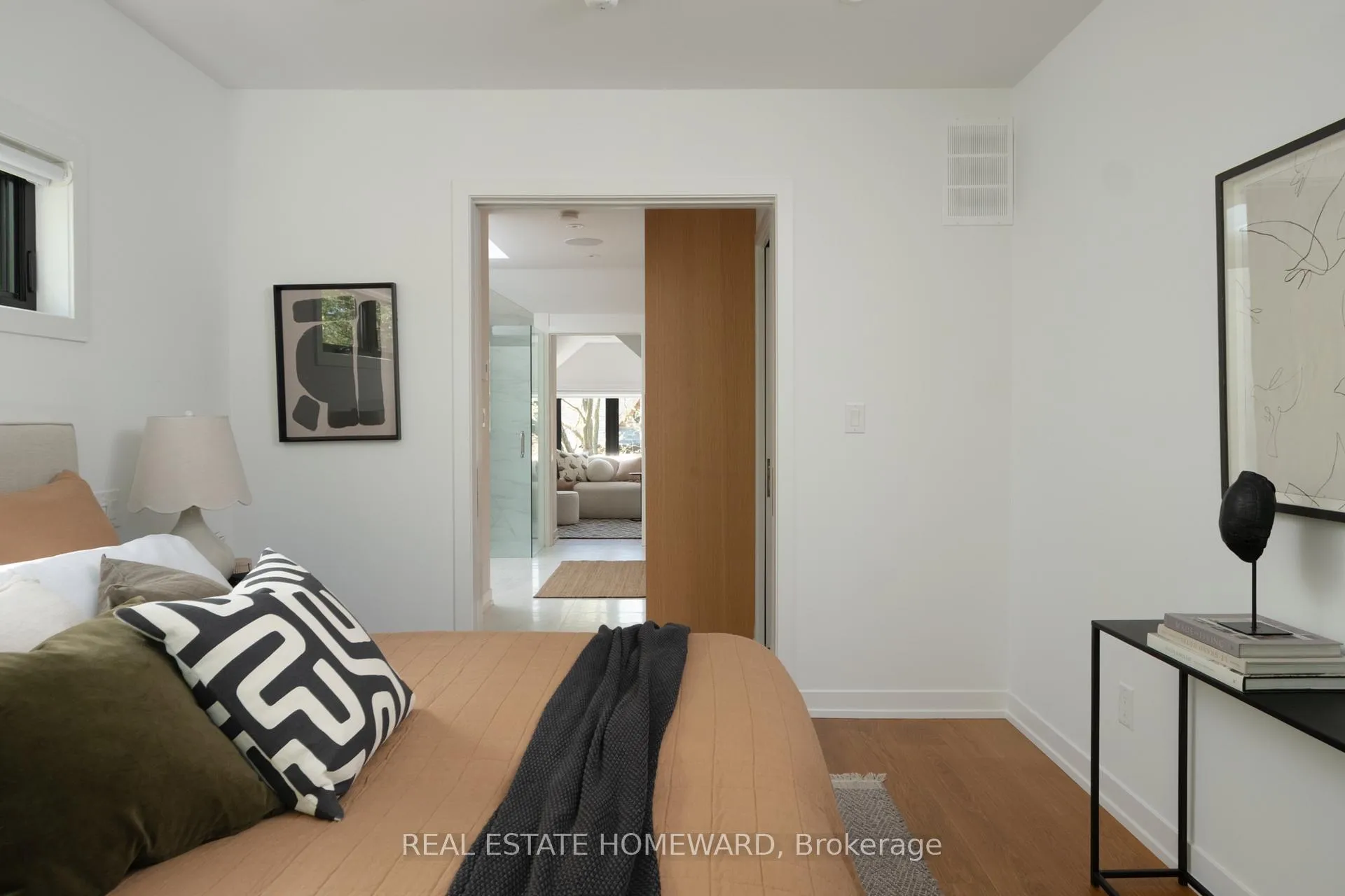 Photo 18 of 204 Bain Avenue, Toronto, North Riverdale — HOMEH