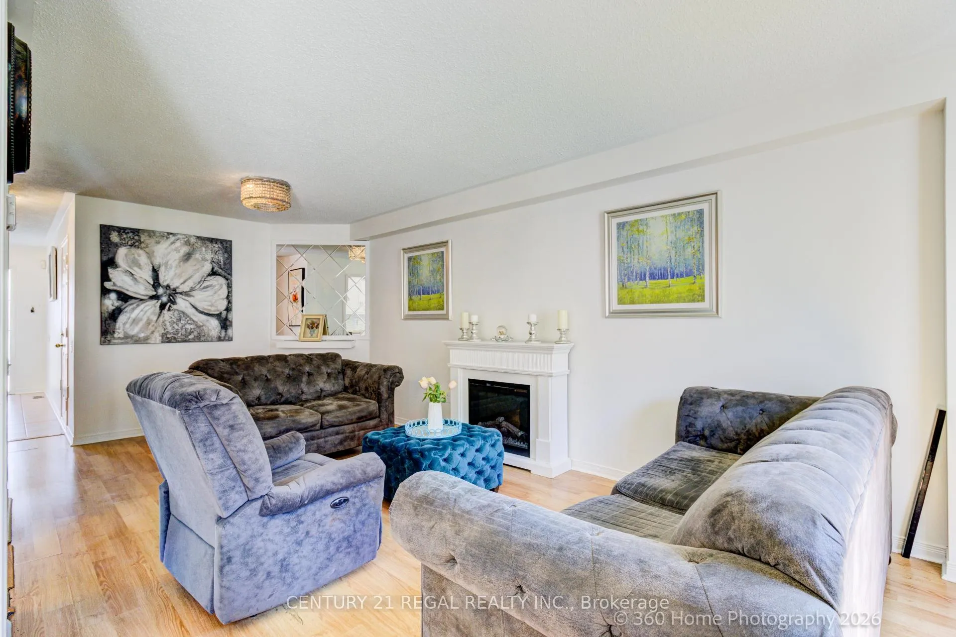 Photo 5 of 42G View Green Crescent, Etobicoke, West Humber-Clairville — HOMEH