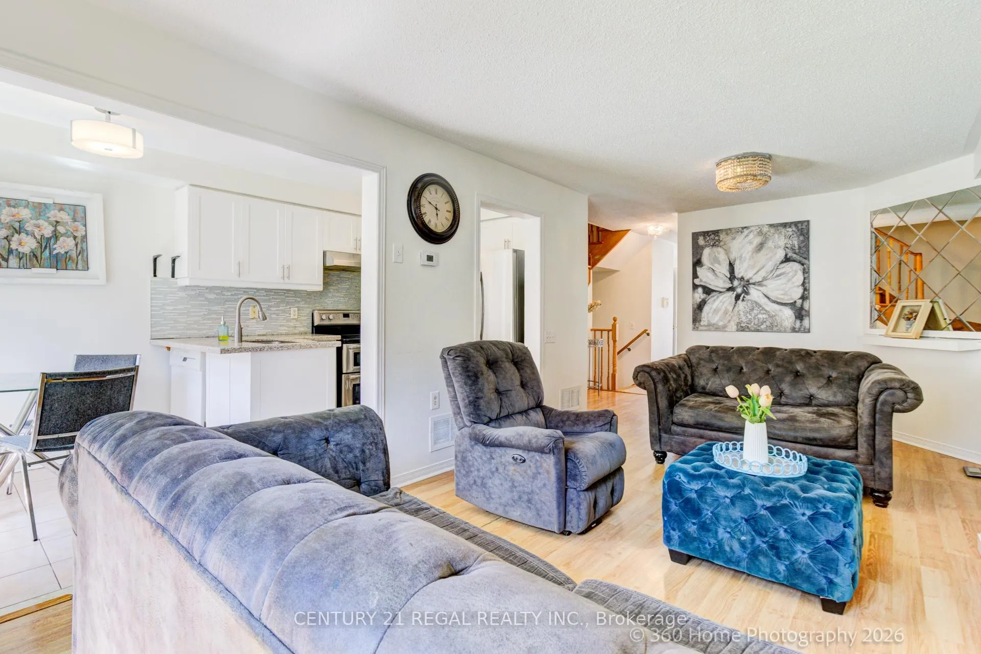 Photo 8 of 42G View Green Crescent, Etobicoke, West Humber-Clairville — HOMEH