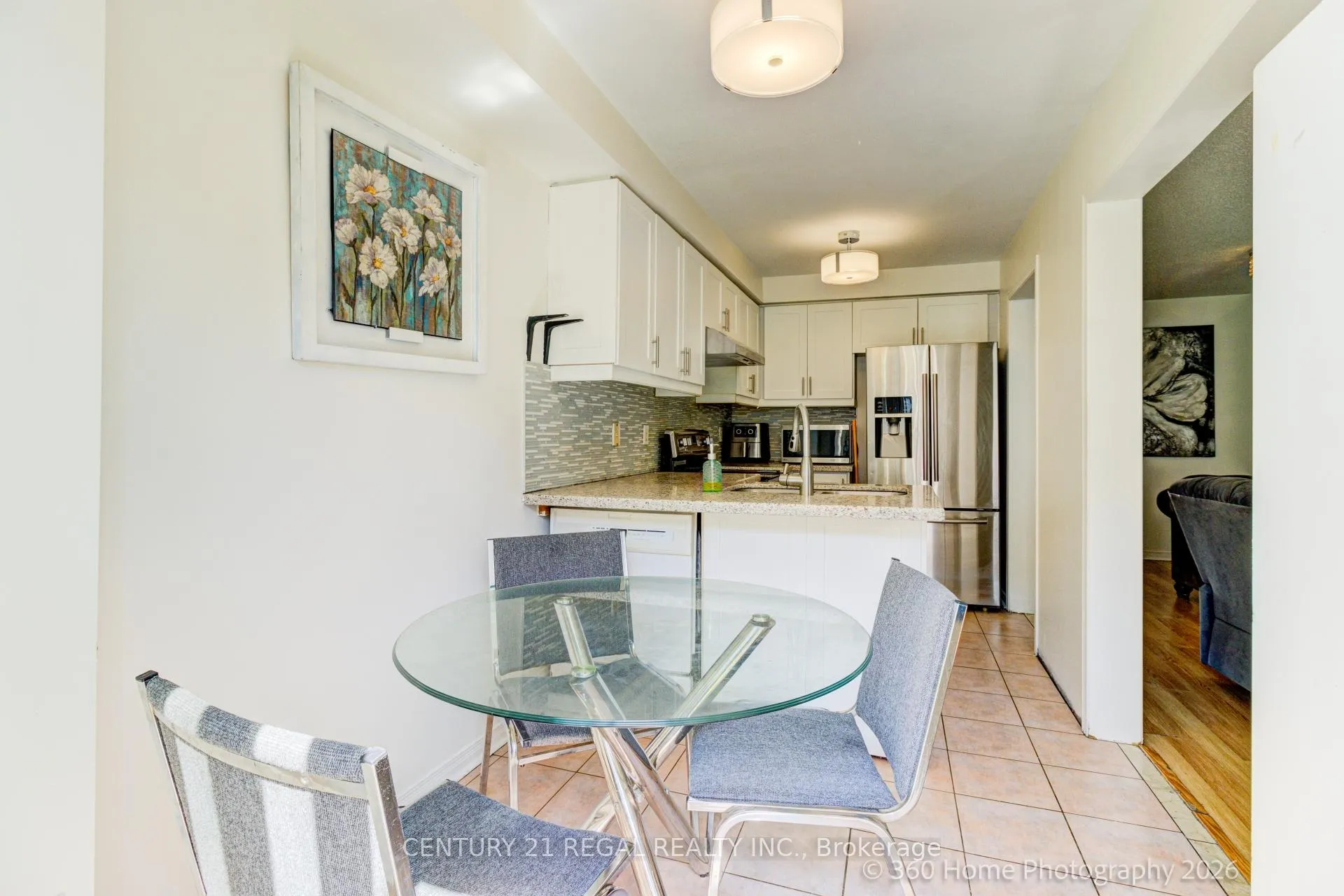 Photo 11 of 42G View Green Crescent, Etobicoke, West Humber-Clairville — HOMEH