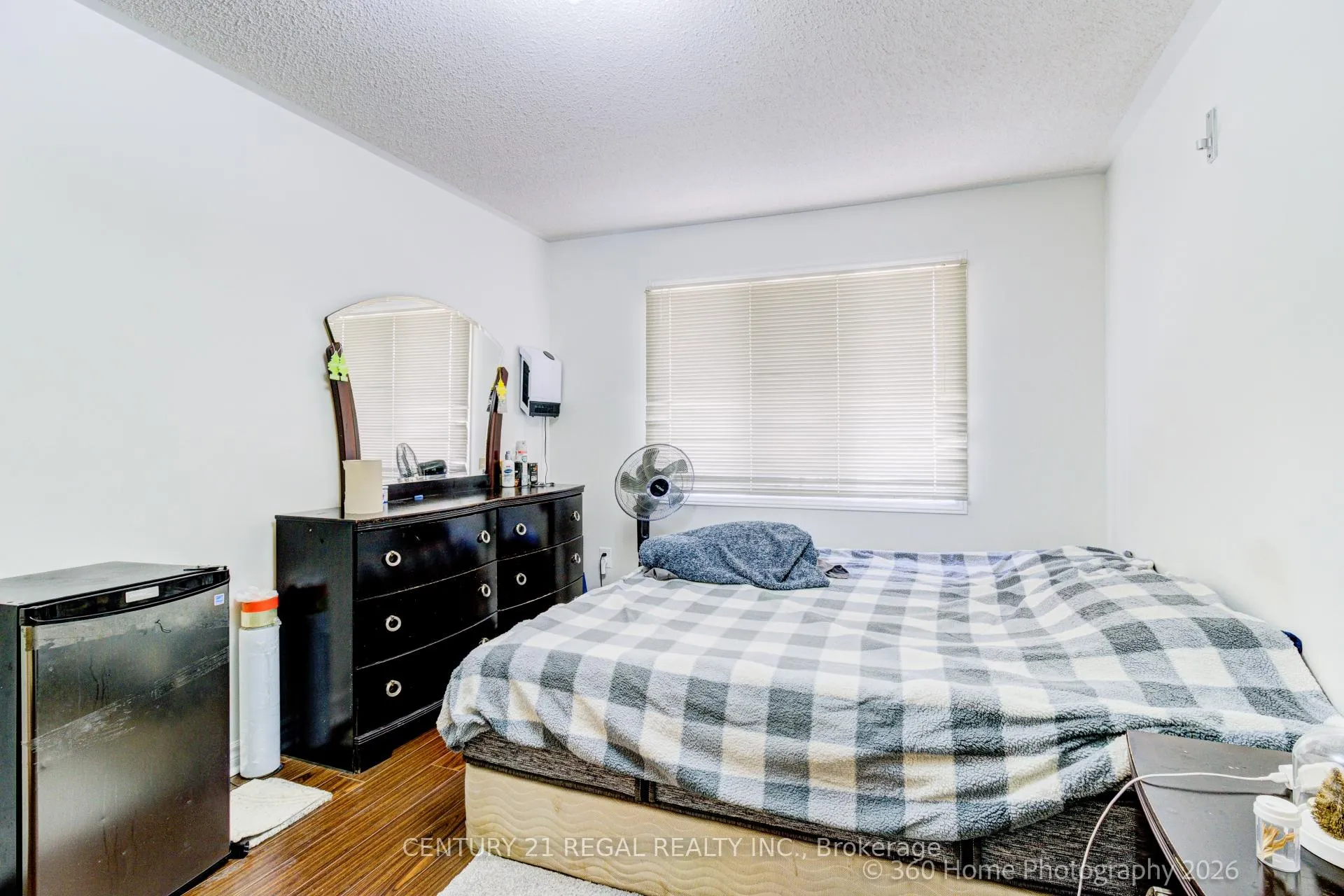 Photo 17 of 42G View Green Crescent, Etobicoke, West Humber-Clairville — HOMEH
