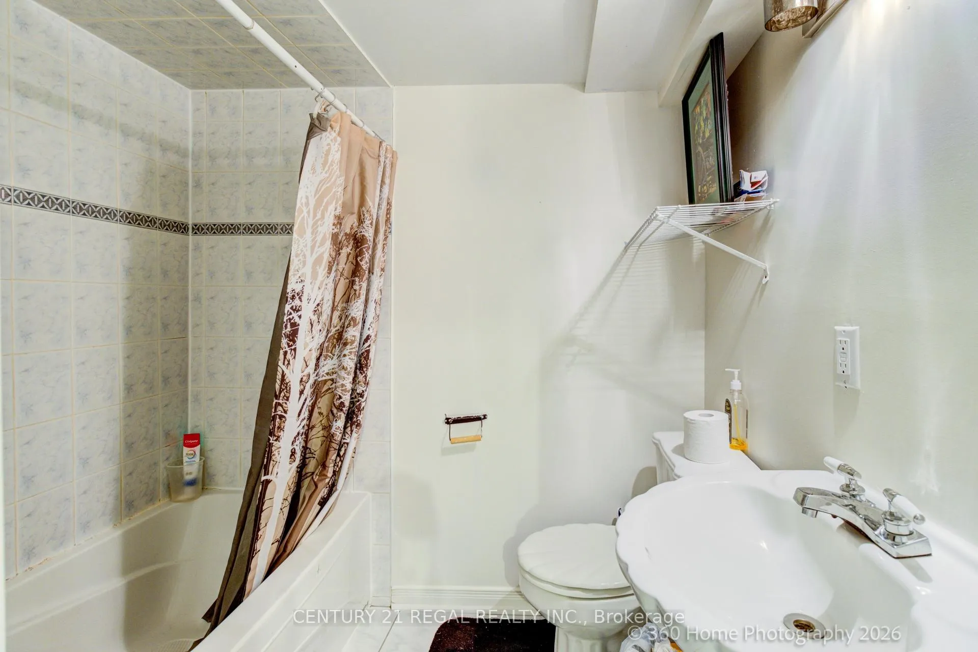 Photo 24 of 42G View Green Crescent, Etobicoke, West Humber-Clairville — HOMEH