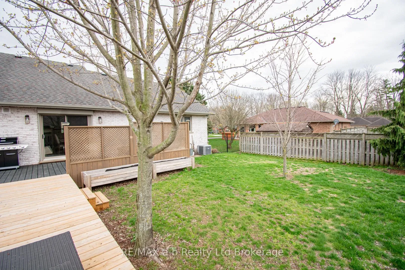 Photo 45 of 3 Belfast Circle, Tillsonburg — HOMEH