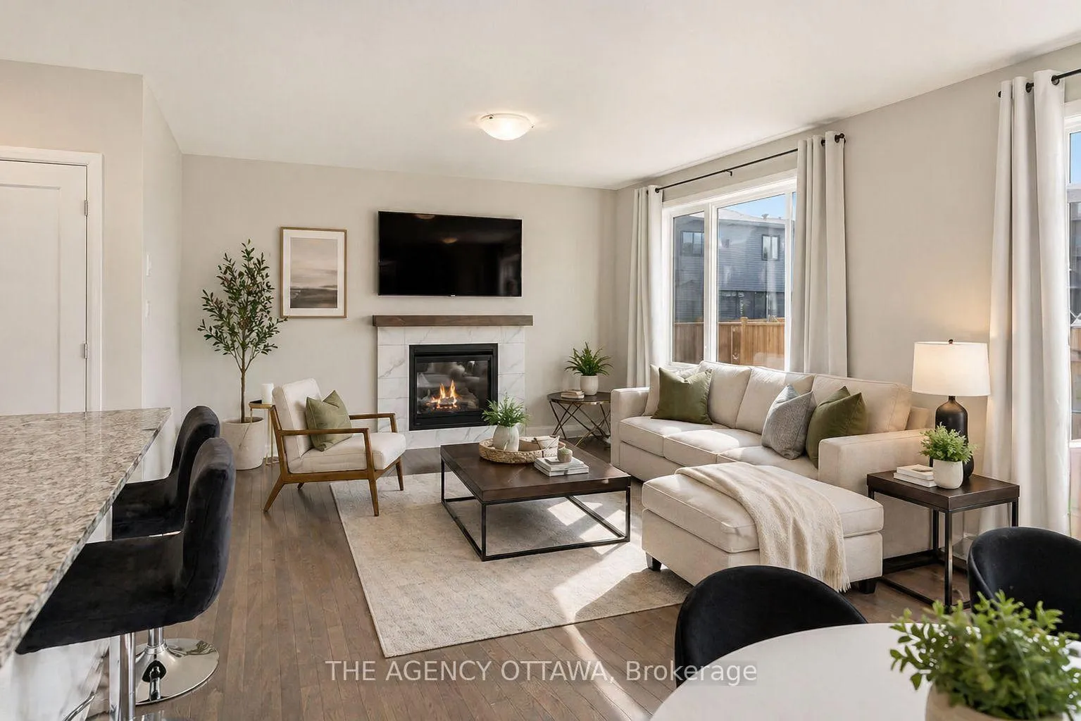 Photo 11 of 336 Barrett Farm Drive, Ottawa, Blossom Park/Kemp Park/Findlay Creek — HOMEH