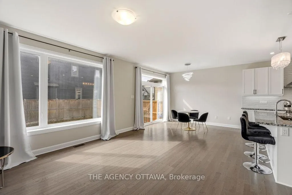 Photo 12 of 336 Barrett Farm Drive, Ottawa, Blossom Park/Kemp Park/Findlay Creek — HOMEH