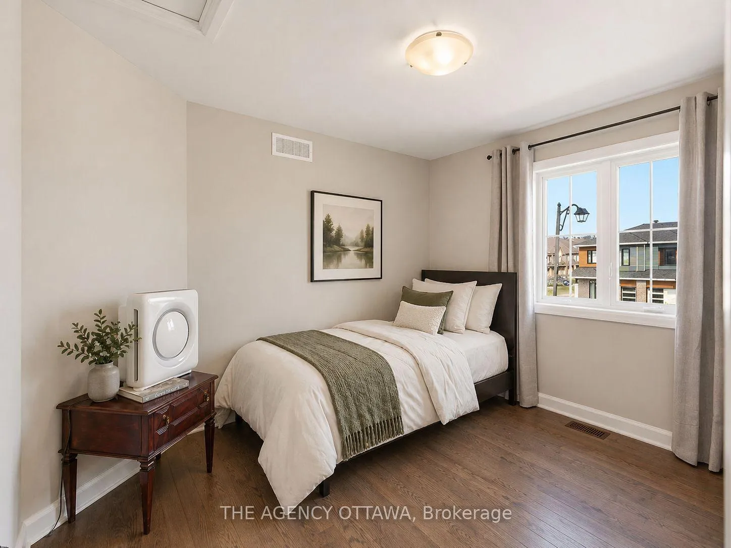 Photo 21 of 336 Barrett Farm Drive, Ottawa, Blossom Park/Kemp Park/Findlay Creek — HOMEH