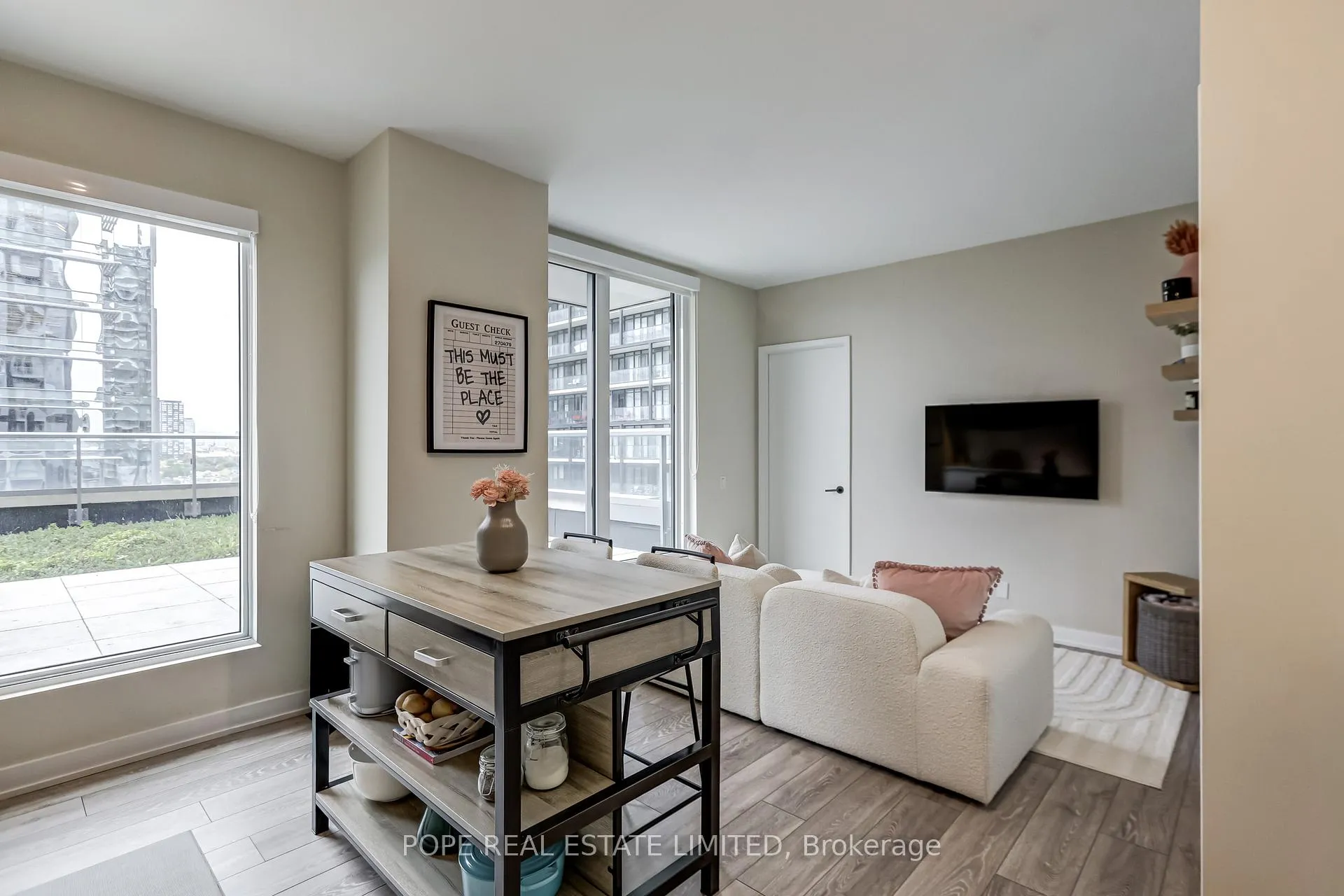 Photo 7 of Unit 1502, 108 Peter Street, Toronto, Waterfront Communities — HOMEH