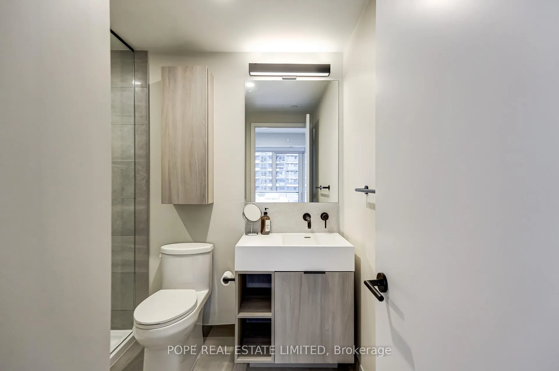 Photo 13 of Unit 1502, 108 Peter Street, Toronto, Waterfront Communities — HOMEH