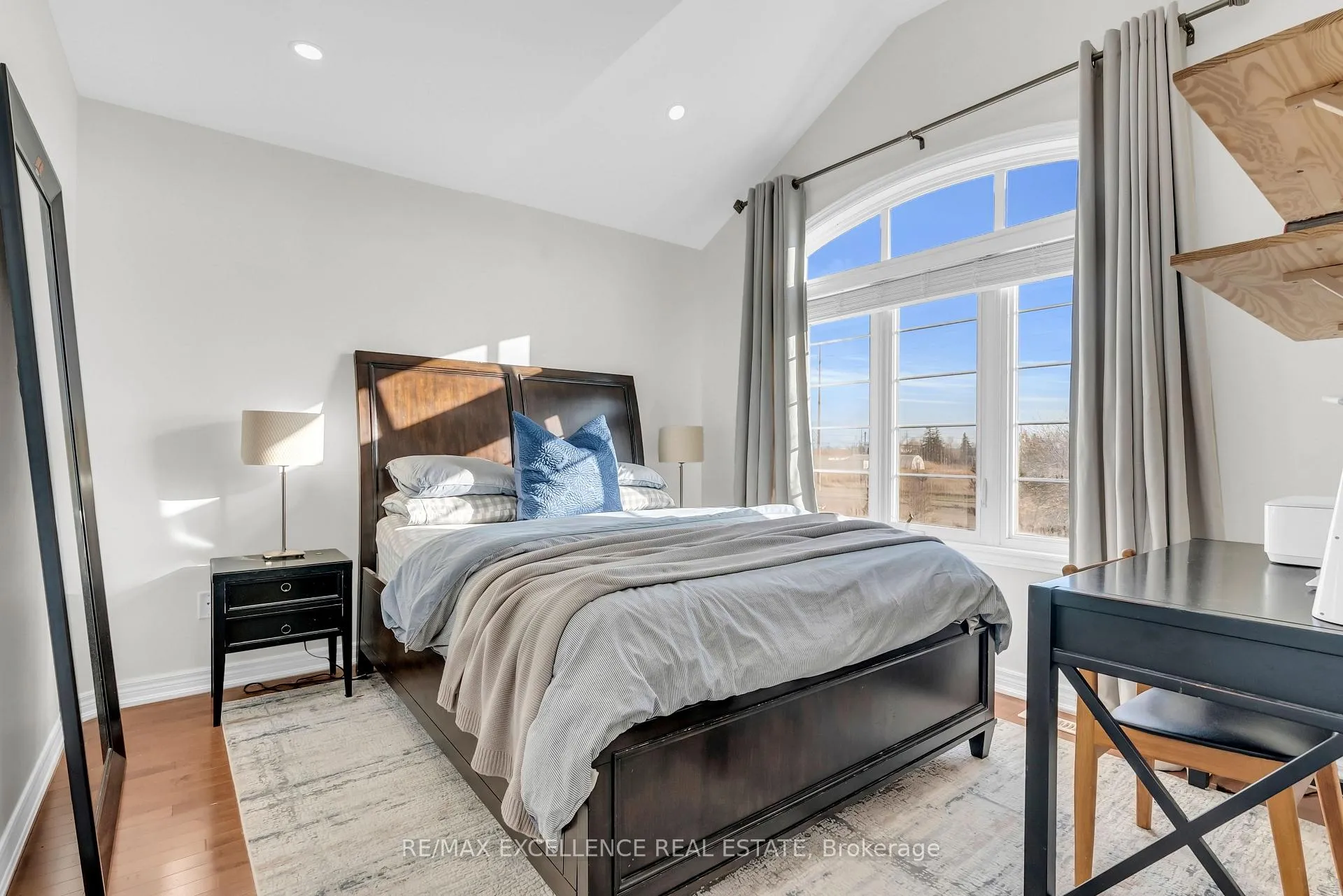 Photo 32 of 40 Imperial Lakes Drive, Brampton, Bram East — HOMEH