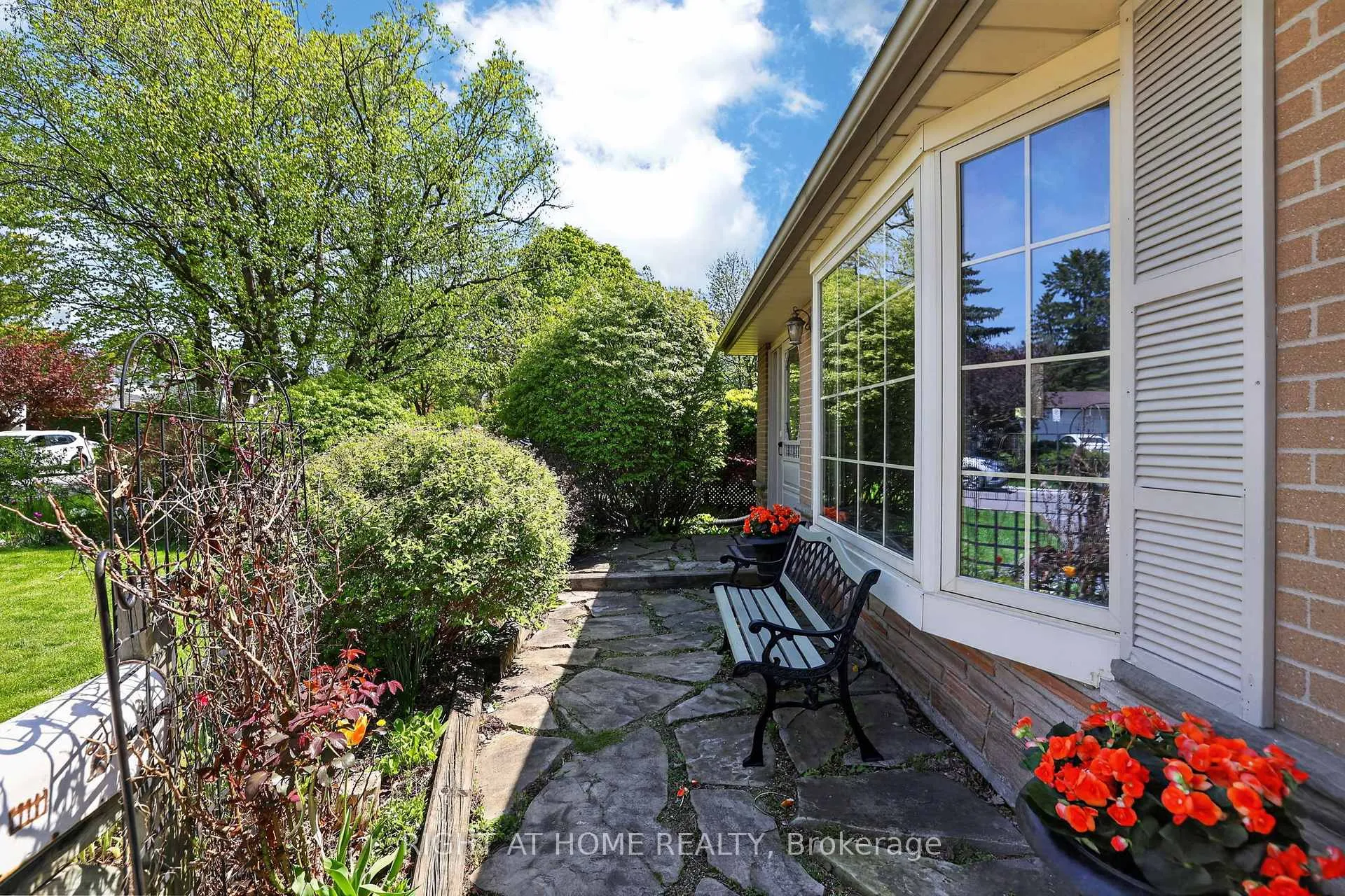 Photo 7 of 5 Fleance Drive, Markham, Royal Orchard — HOMEH