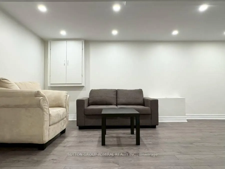 Photo 3 of Unit Basement, 7 Judith Avenue, Vaughan, Brownridge — HOMEH