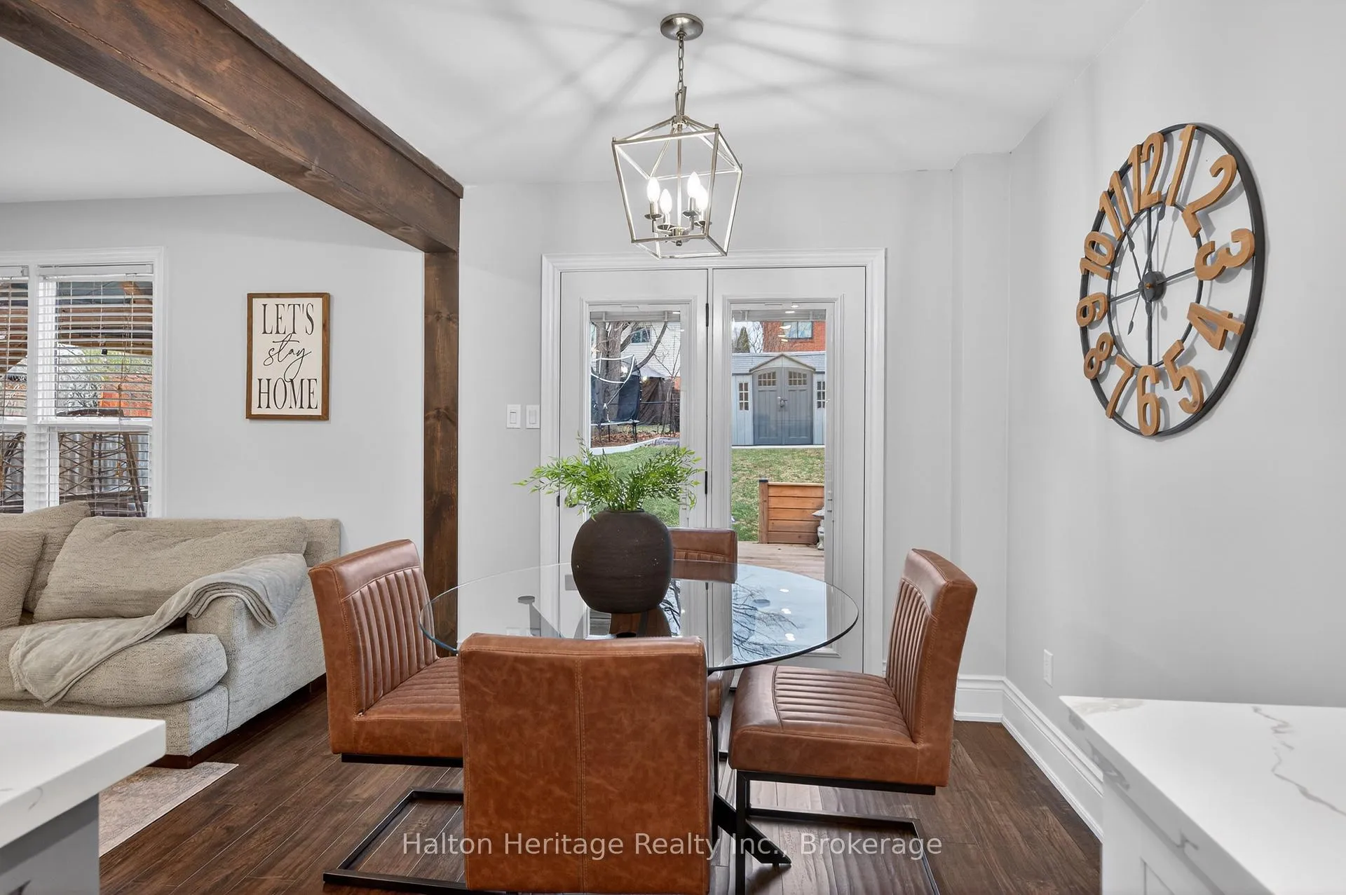 Photo 20 of 122 Hollybush Drive, Hamilton, Waterdown — HOMEH