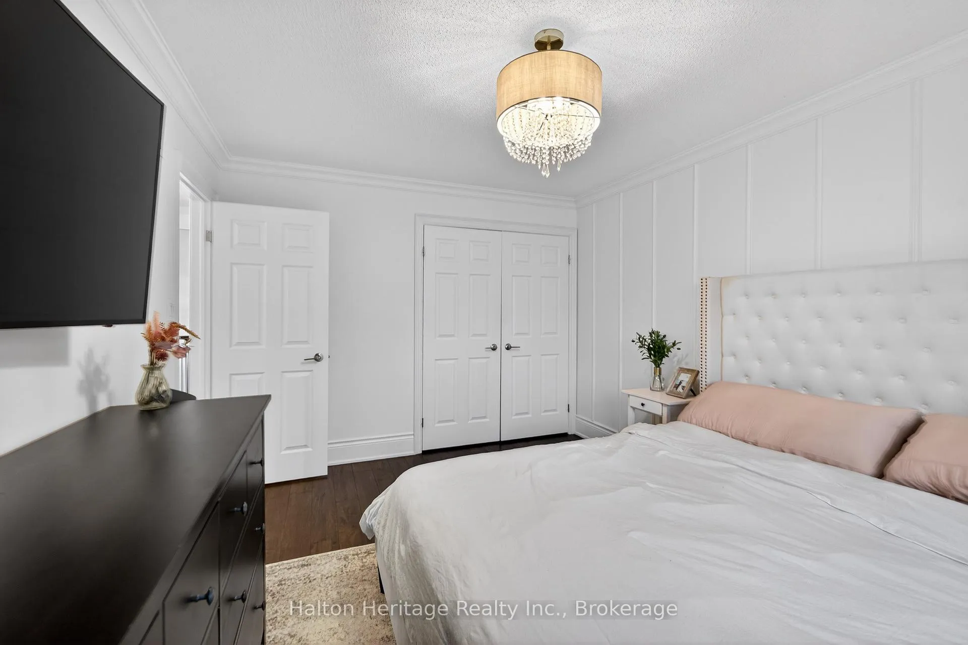 Photo 26 of 122 Hollybush Drive, Hamilton, Waterdown — HOMEH