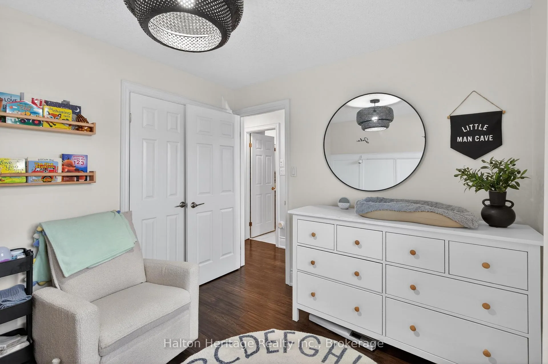 Photo 31 of 122 Hollybush Drive, Hamilton, Waterdown — HOMEH