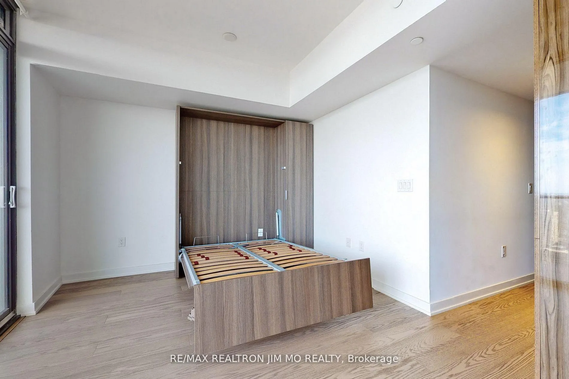 Photo 22 of Unit 5510, 11 Wellesley Street W, Toronto, Bay Street Corridor — HOMEH