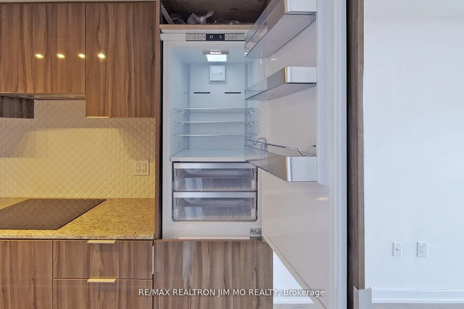 Photo 28 of Unit 5510, 11 Wellesley Street W, Toronto, Bay Street Corridor — HOMEH