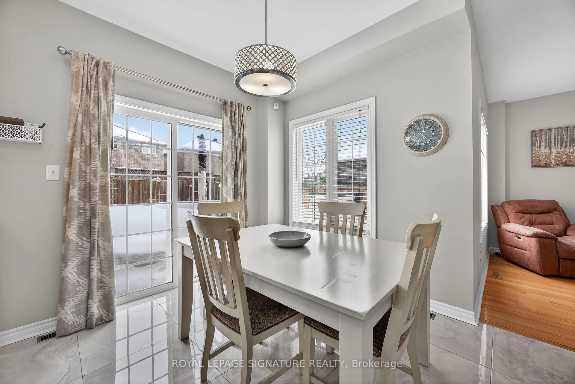 Photo 11 of 67 Penvill Trail, Barrie, Ardagh — HOMEH