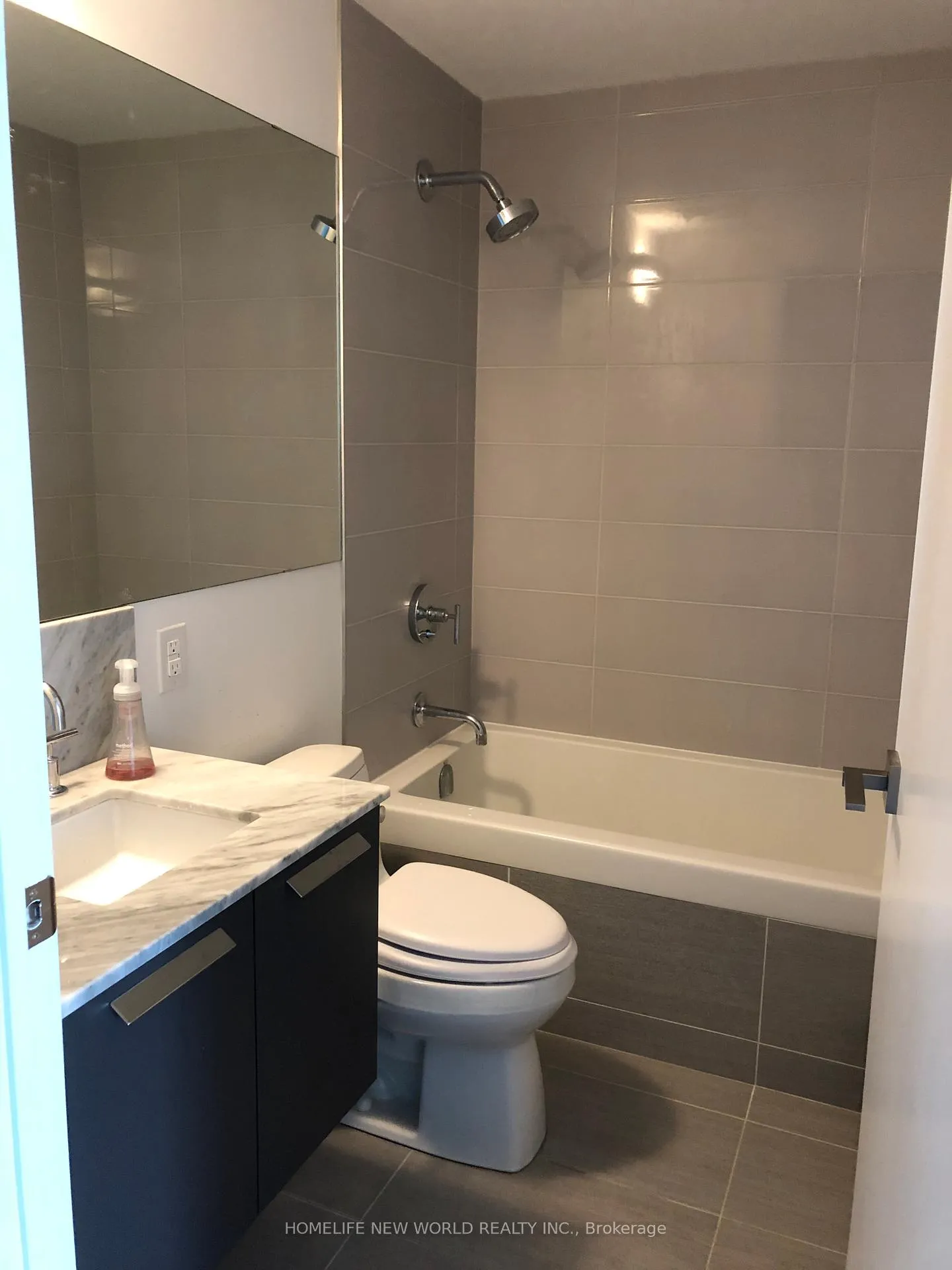 Photo 7 of Unit 4513, 50 Charles Street E, Toronto, Church-Yonge Corridor — HOMEH