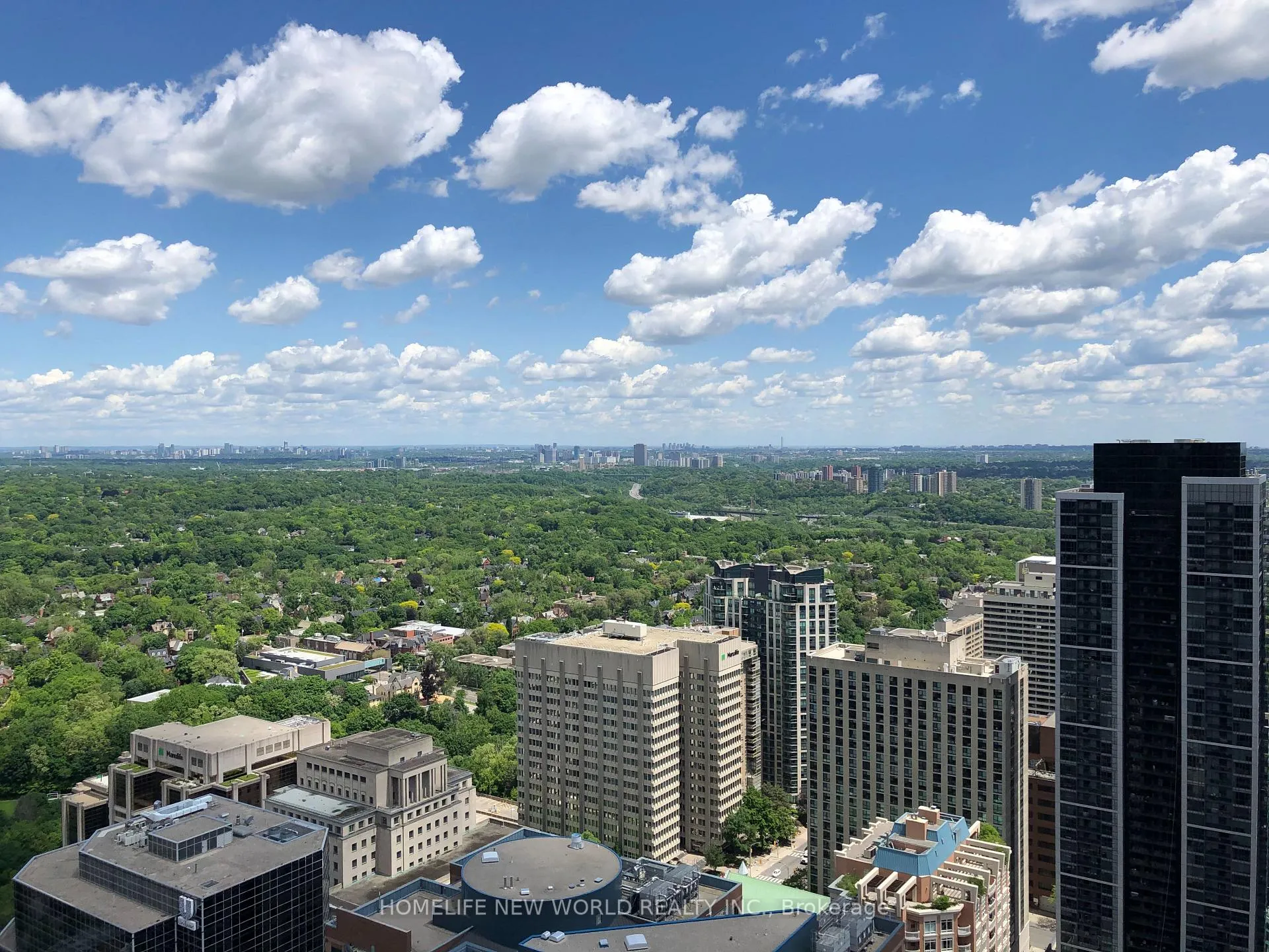 Photo 8 of Unit 4513, 50 Charles Street E, Toronto, Church-Yonge Corridor — HOMEH