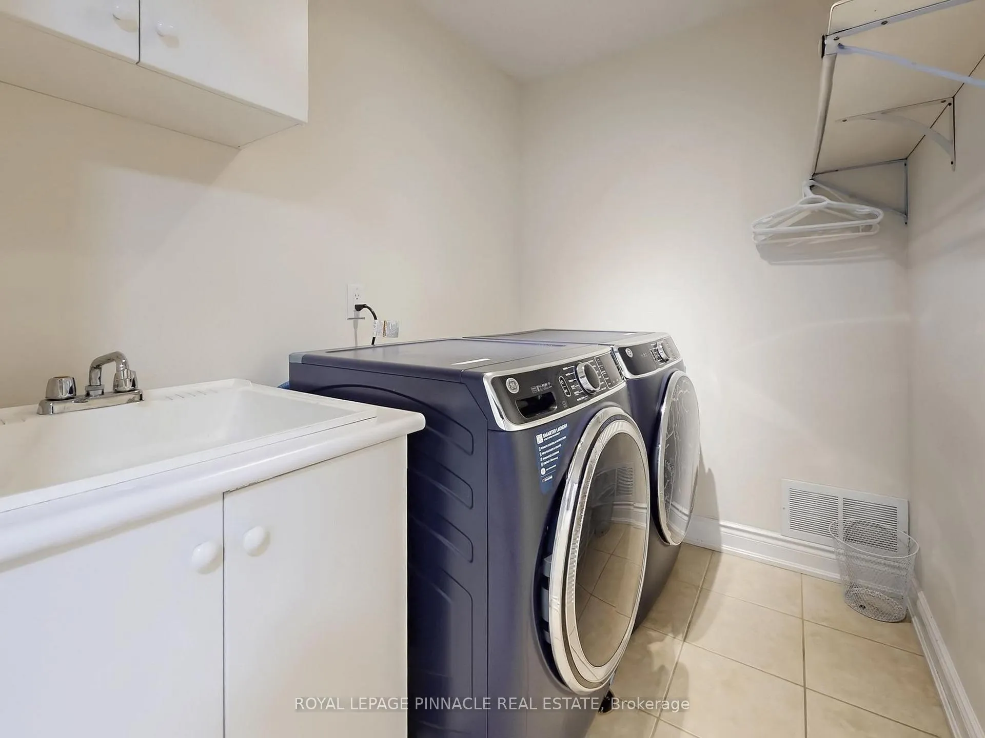 Photo 34 of 33 Gambit Avenue, Vaughan, Vellore Village — HOMEH