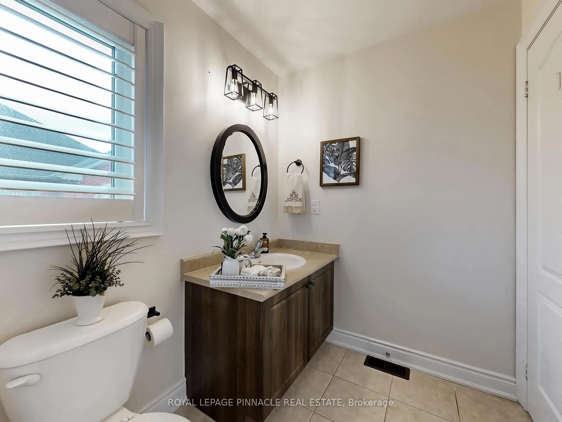 Photo 37 of 33 Gambit Avenue, Vaughan, Vellore Village — HOMEH