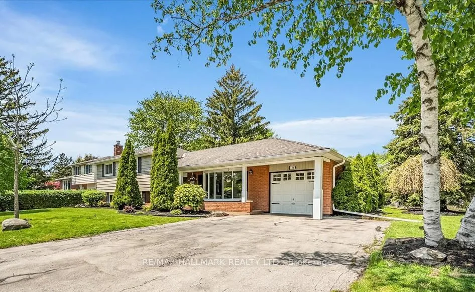Photo 3 of 370 Dunlop Crescent, Burlington, Appleby — HOMEH