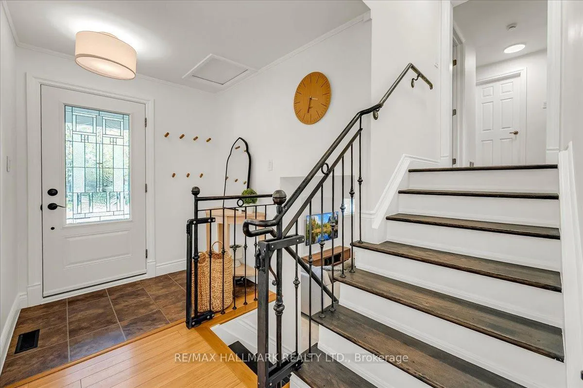 Photo 7 of 370 Dunlop Crescent, Burlington, Appleby — HOMEH