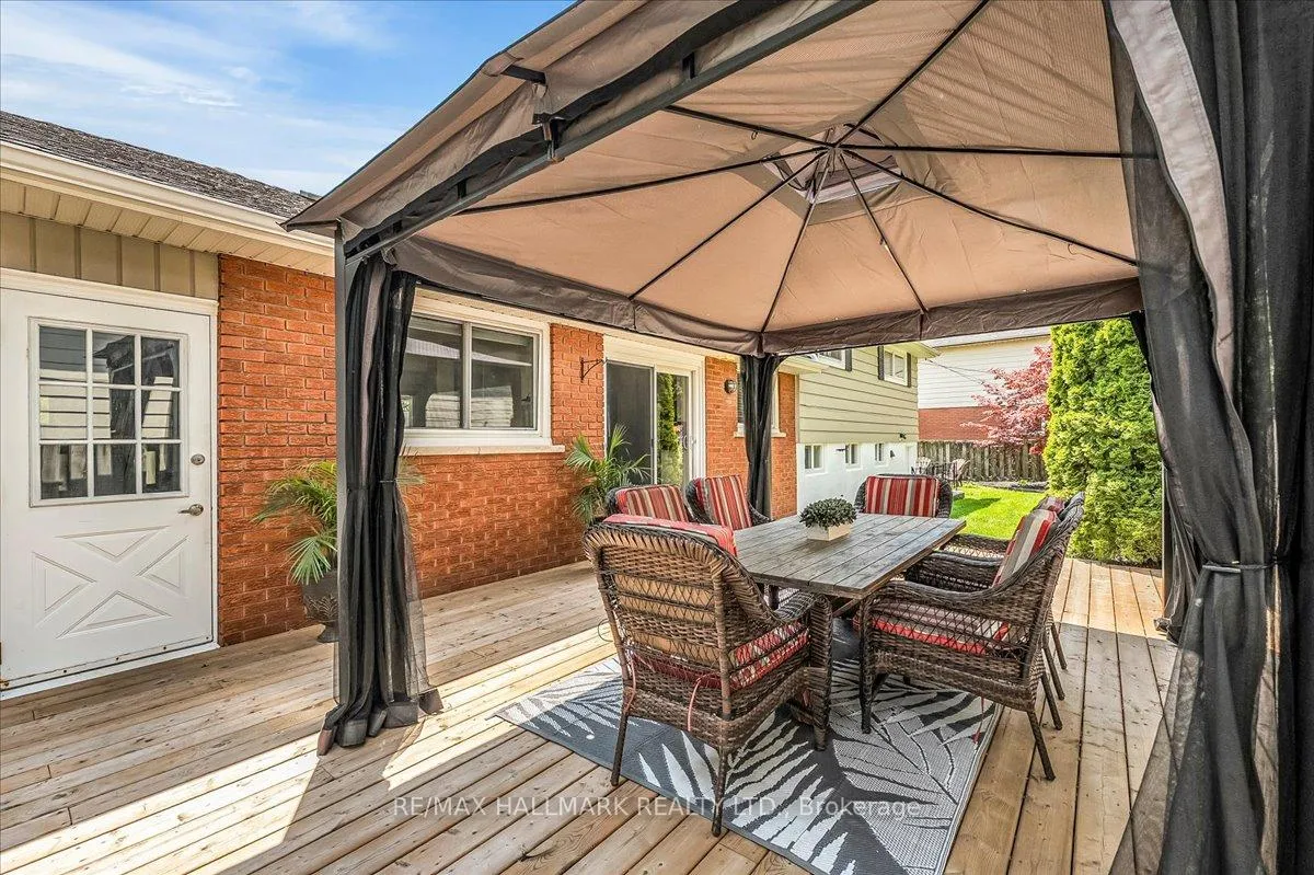 Photo 38 of 370 Dunlop Crescent, Burlington, Appleby — HOMEH