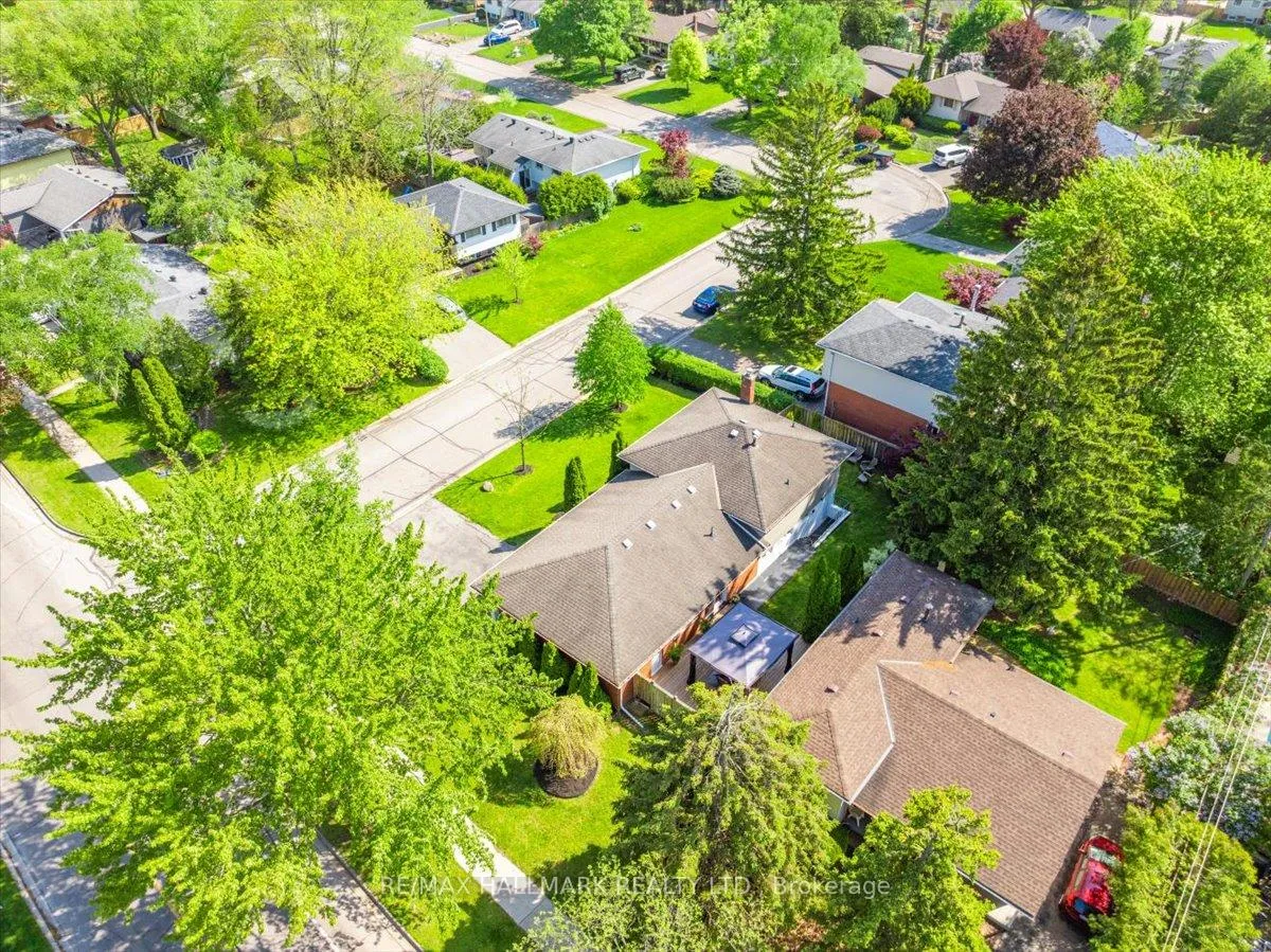 Photo 44 of 370 Dunlop Crescent, Burlington, Appleby — HOMEH