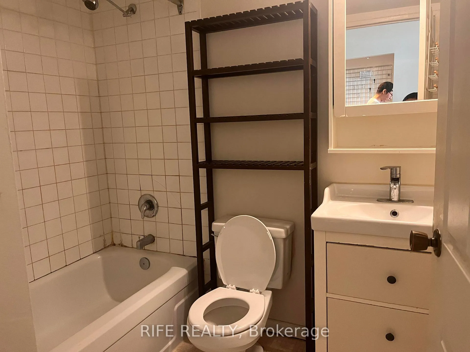 Photo 9 of Unit 706, 120 St Patrick Street, Toronto, Kensington-Chinatown — HOMEH