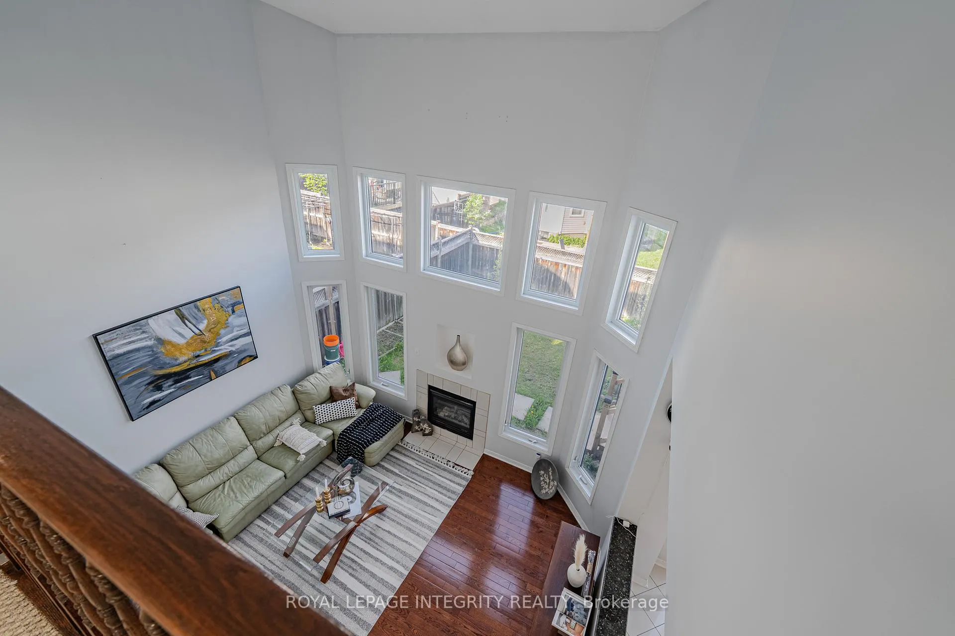 Photo 12 of 102 Whitestone Drive, Ottawa, Central Park — HOMEH