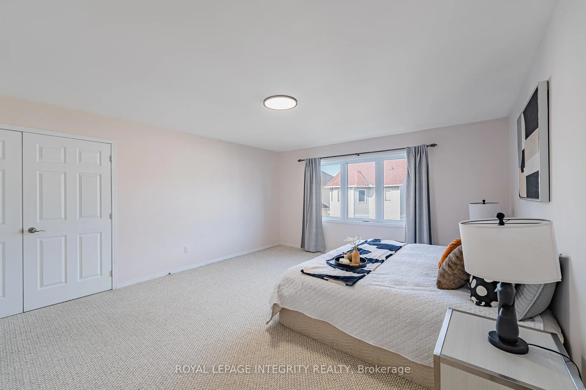 Photo 19 of 102 Whitestone Drive, Ottawa, Central Park — HOMEH