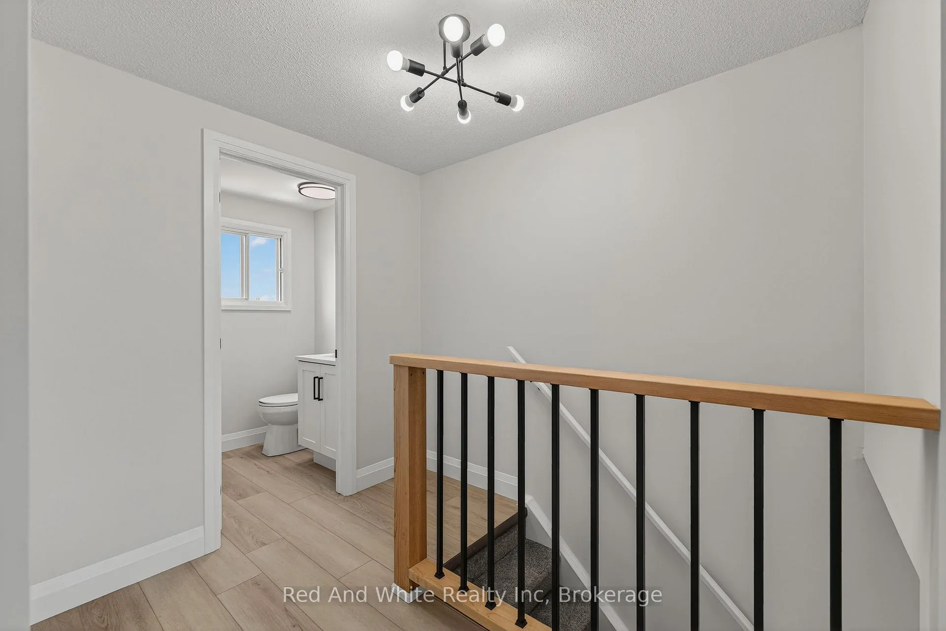 Photo 24 of 58 Catherine Street, Wilmot — HOMEH