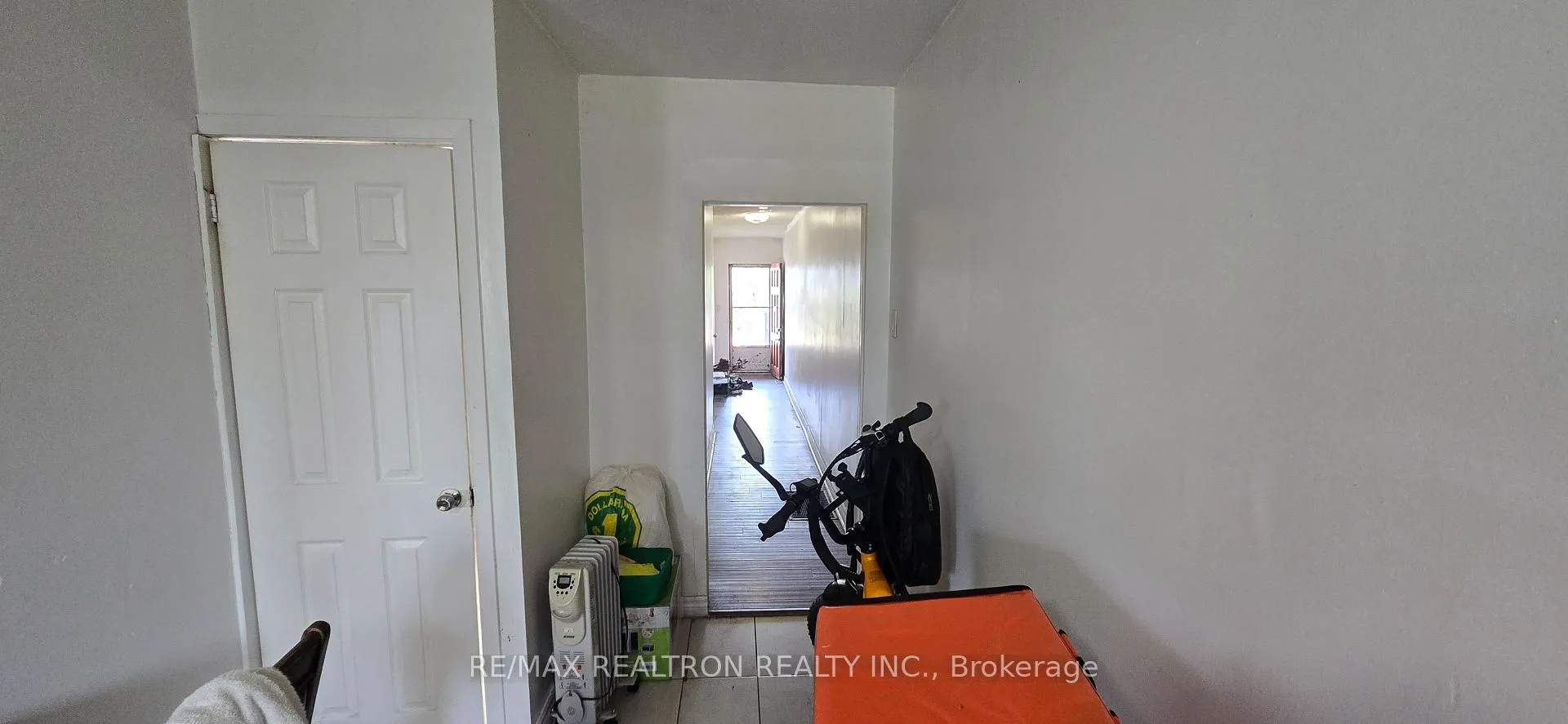 Photo 12 of 103 Denton Avenue, Scarborough, Oakridge — HOMEH