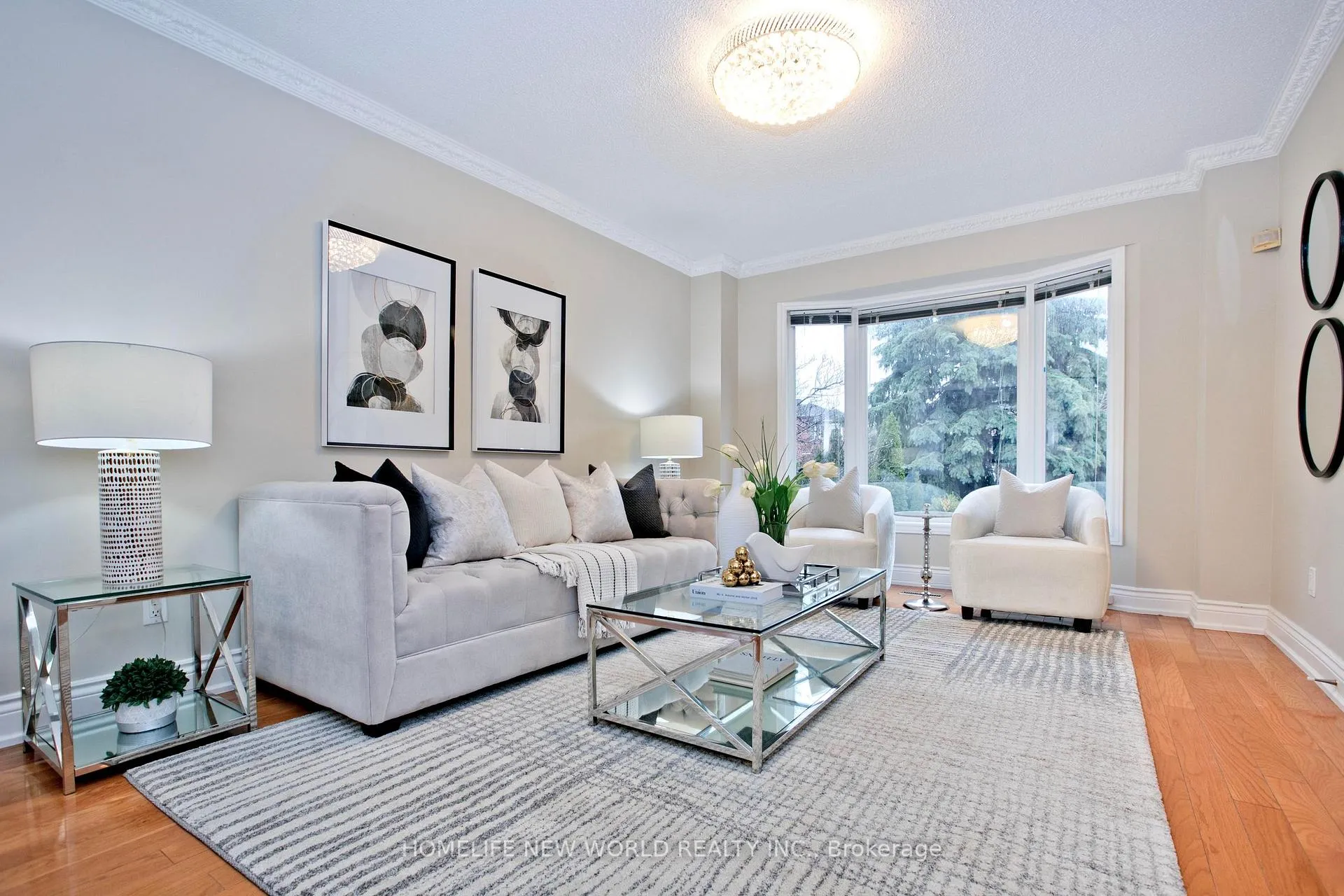 Photo 2 of 61 Nadine Crescent, Markham, Unionville — HOMEH