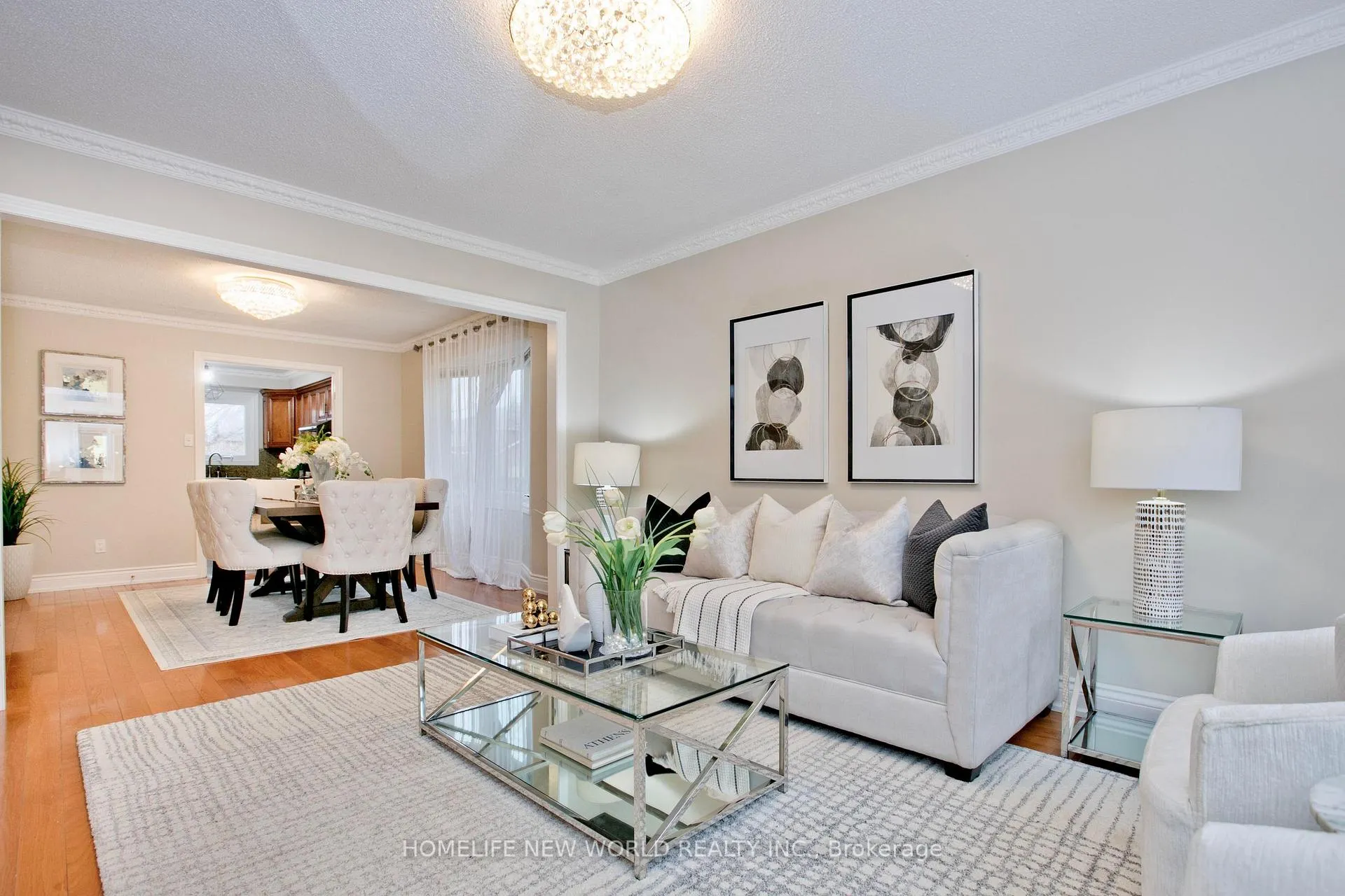 Photo 3 of 61 Nadine Crescent, Markham, Unionville — HOMEH