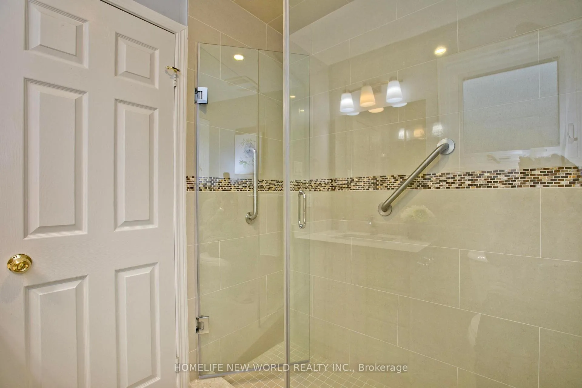 Photo 23 of 61 Nadine Crescent, Markham, Unionville — HOMEH