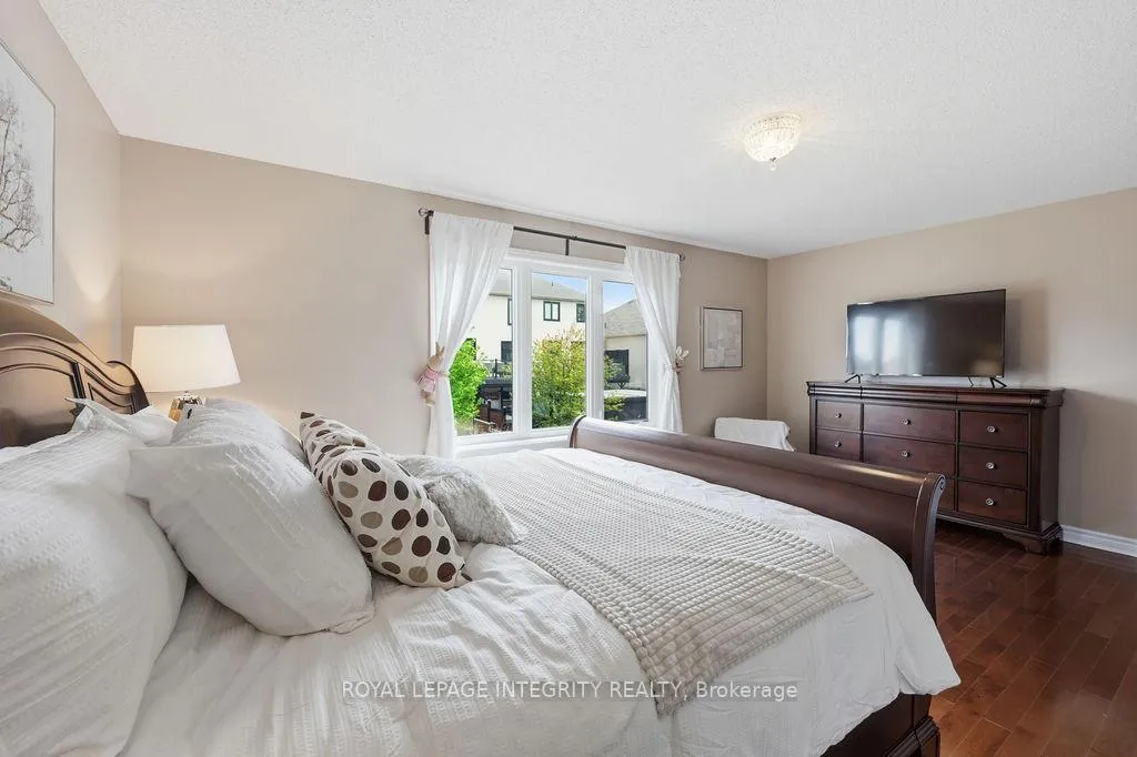 Photo 36 of 230 Keyrock Drive, Ottawa, Kanata - Kanata Lakes/Heritage Hills — HOMEH