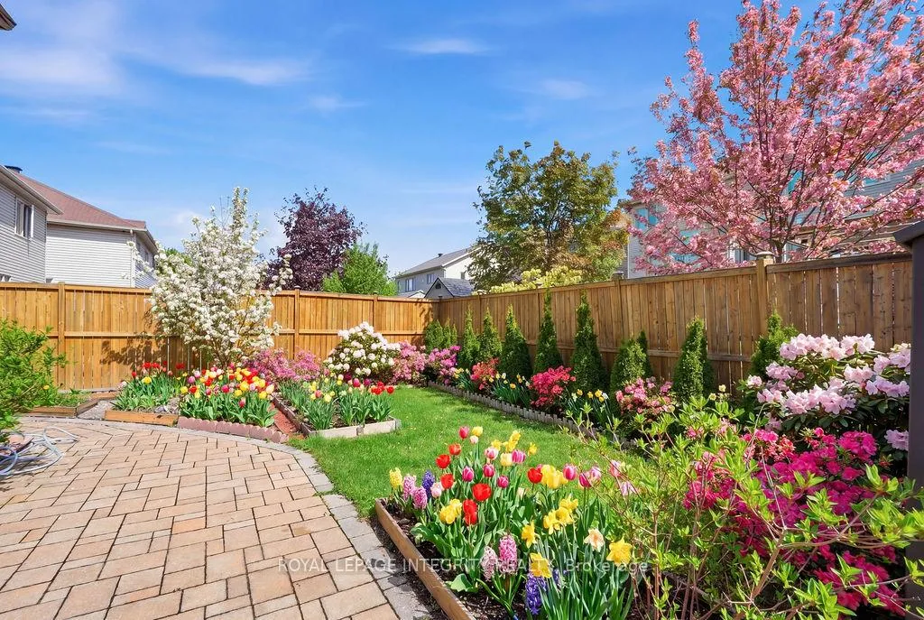 Photo 47 of 230 Keyrock Drive, Ottawa, Kanata - Kanata Lakes/Heritage Hills — HOMEH