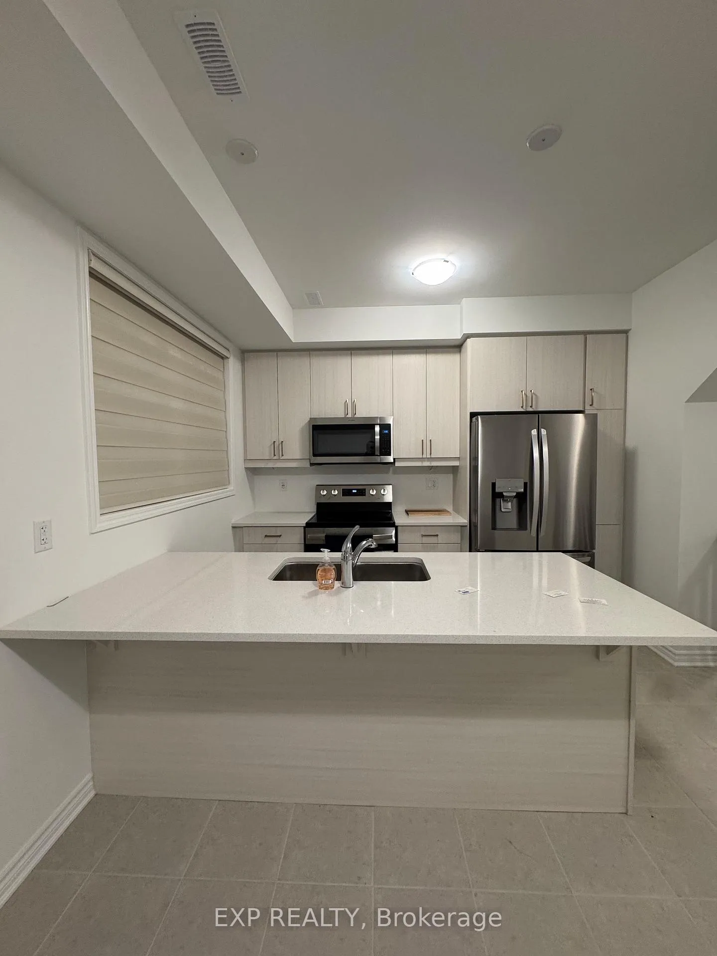 Photo 18 of 77 Vickerman Street, Brampton, Northwest Brampton — HOMEH