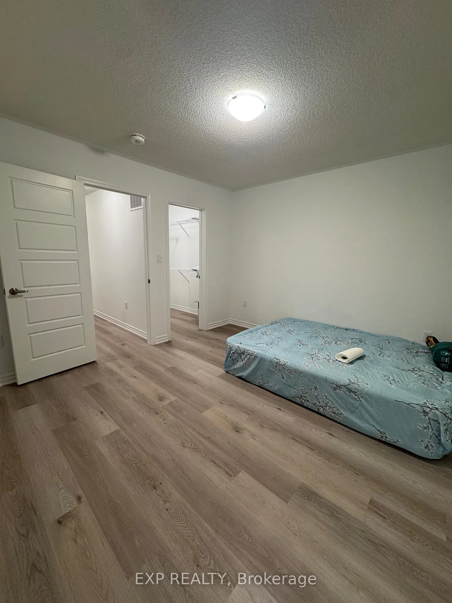 Photo 31 of 77 Vickerman Street, Brampton, Northwest Brampton — HOMEH