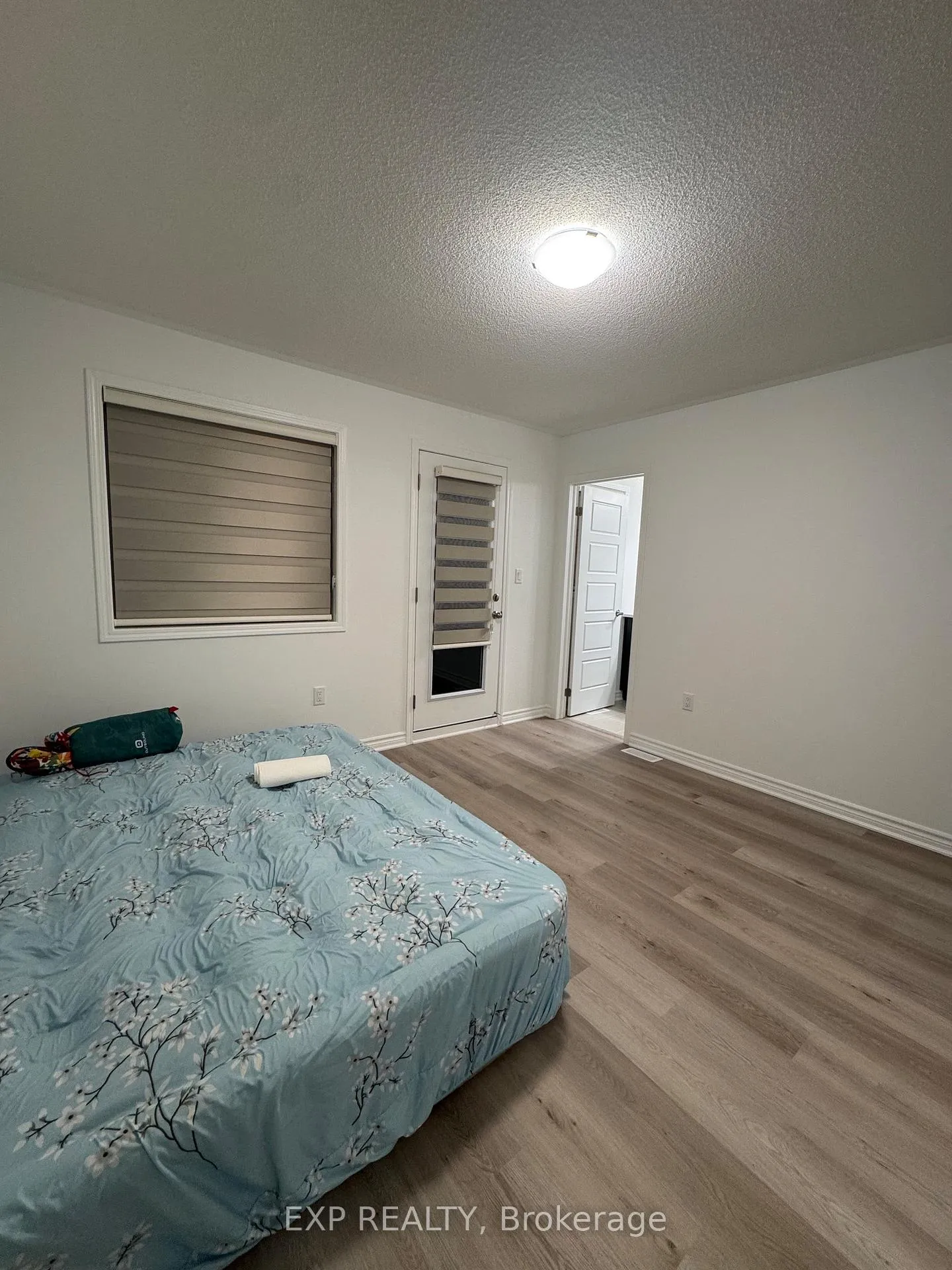 Photo 33 of 77 Vickerman Street, Brampton, Northwest Brampton — HOMEH