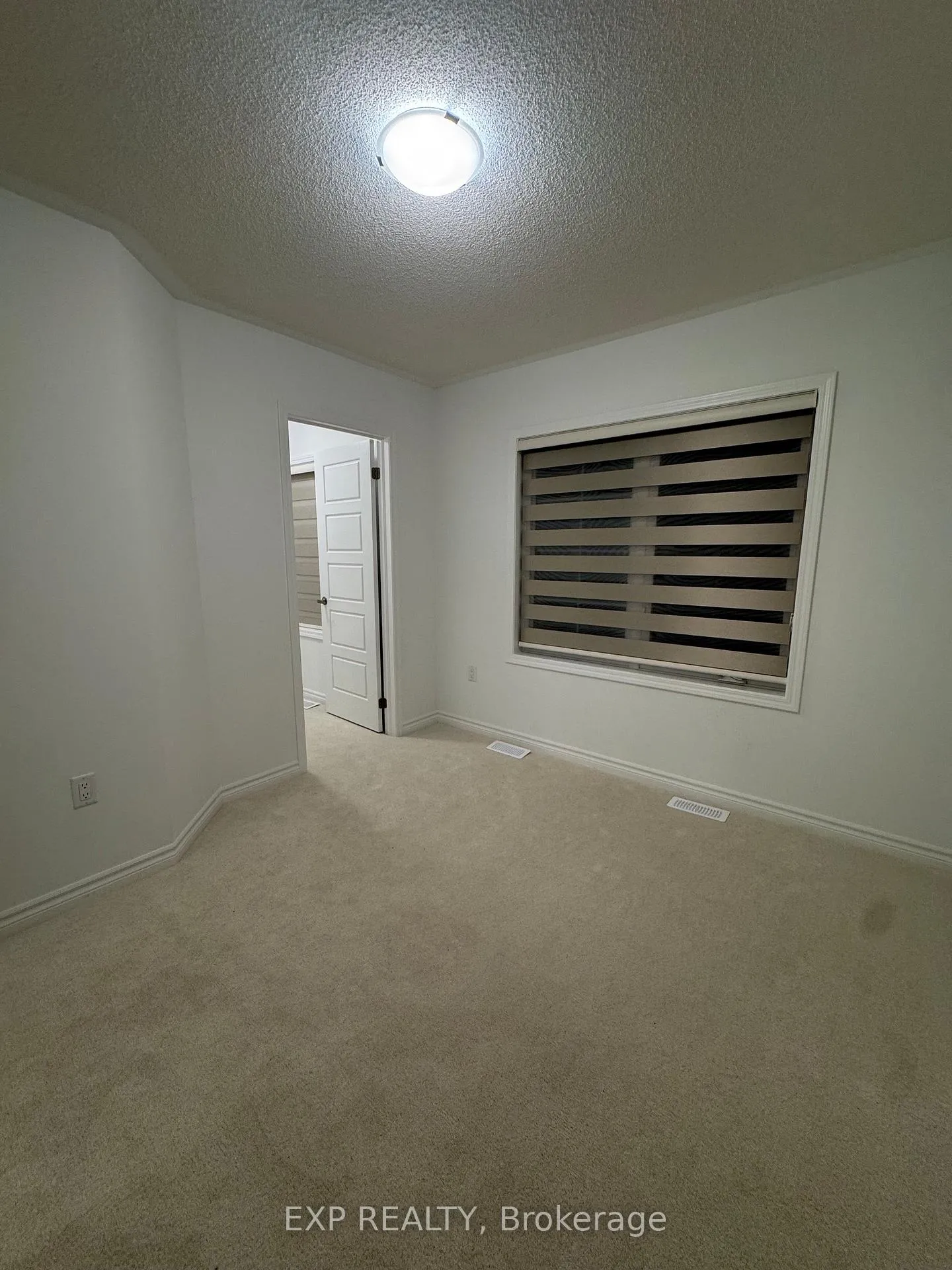Photo 44 of 77 Vickerman Street, Brampton, Northwest Brampton — HOMEH