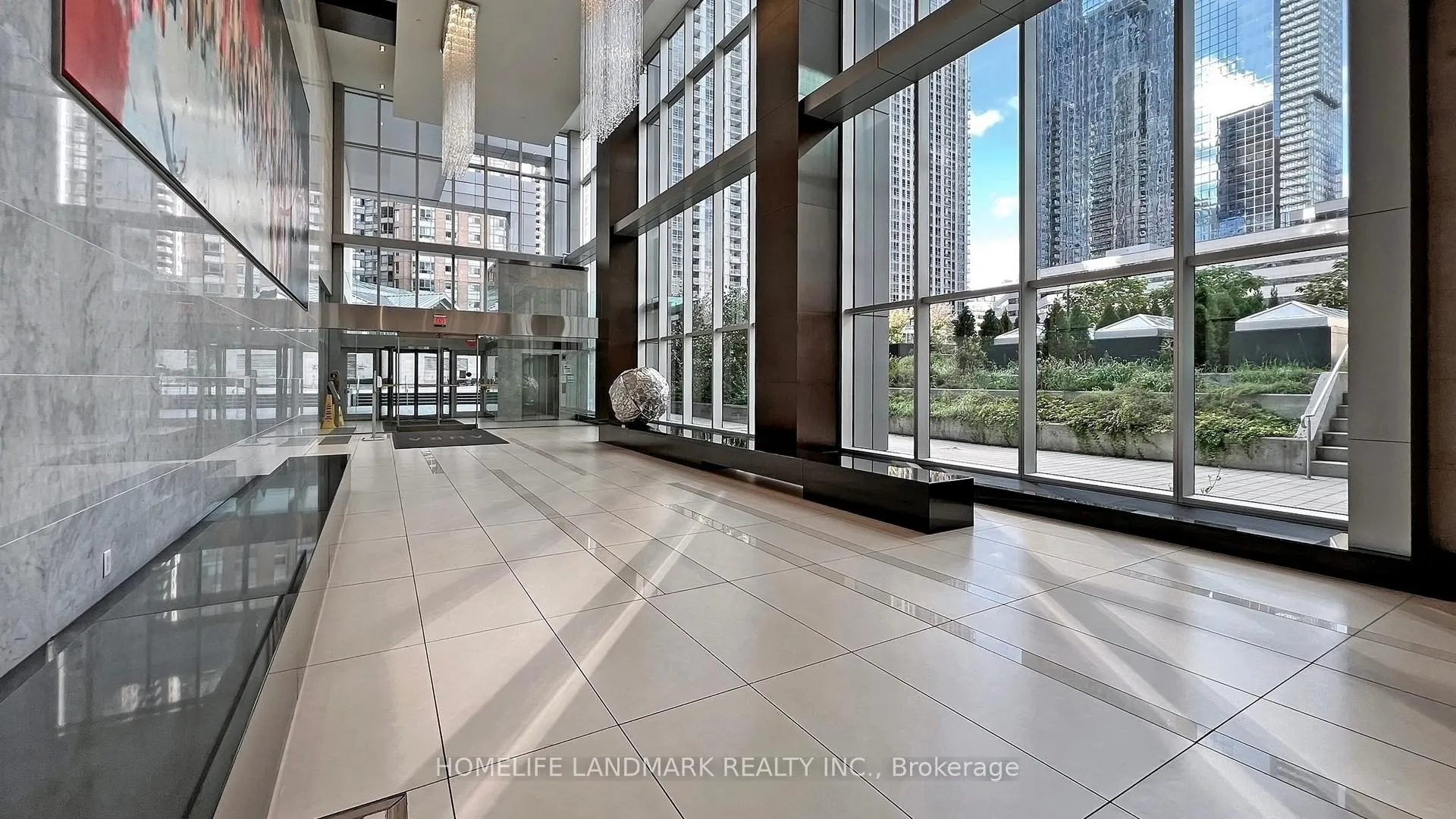 Photo 6 of Unit 3307, 386 Yonge Street, Toronto, Bay Street Corridor — HOMEH