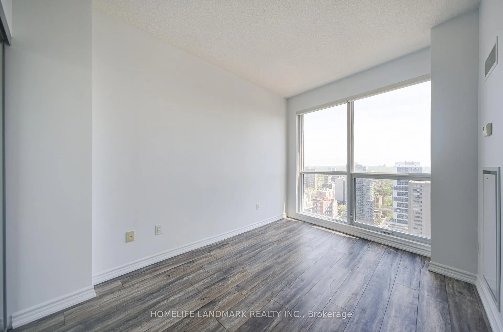 Photo 22 of Unit 3307, 386 Yonge Street, Toronto, Bay Street Corridor — HOMEH