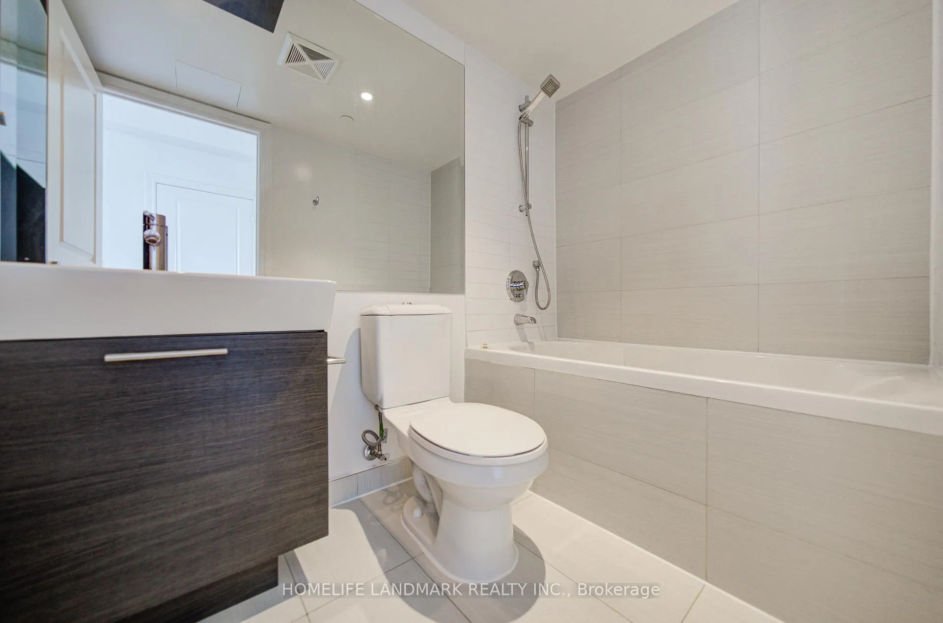 Photo 26 of Unit 3307, 386 Yonge Street, Toronto, Bay Street Corridor — HOMEH