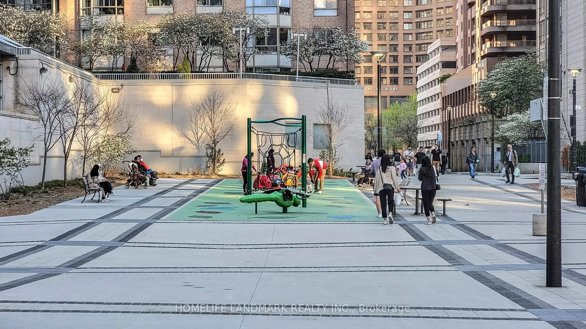 Photo 42 of Unit 3307, 386 Yonge Street, Toronto, Bay Street Corridor — HOMEH
