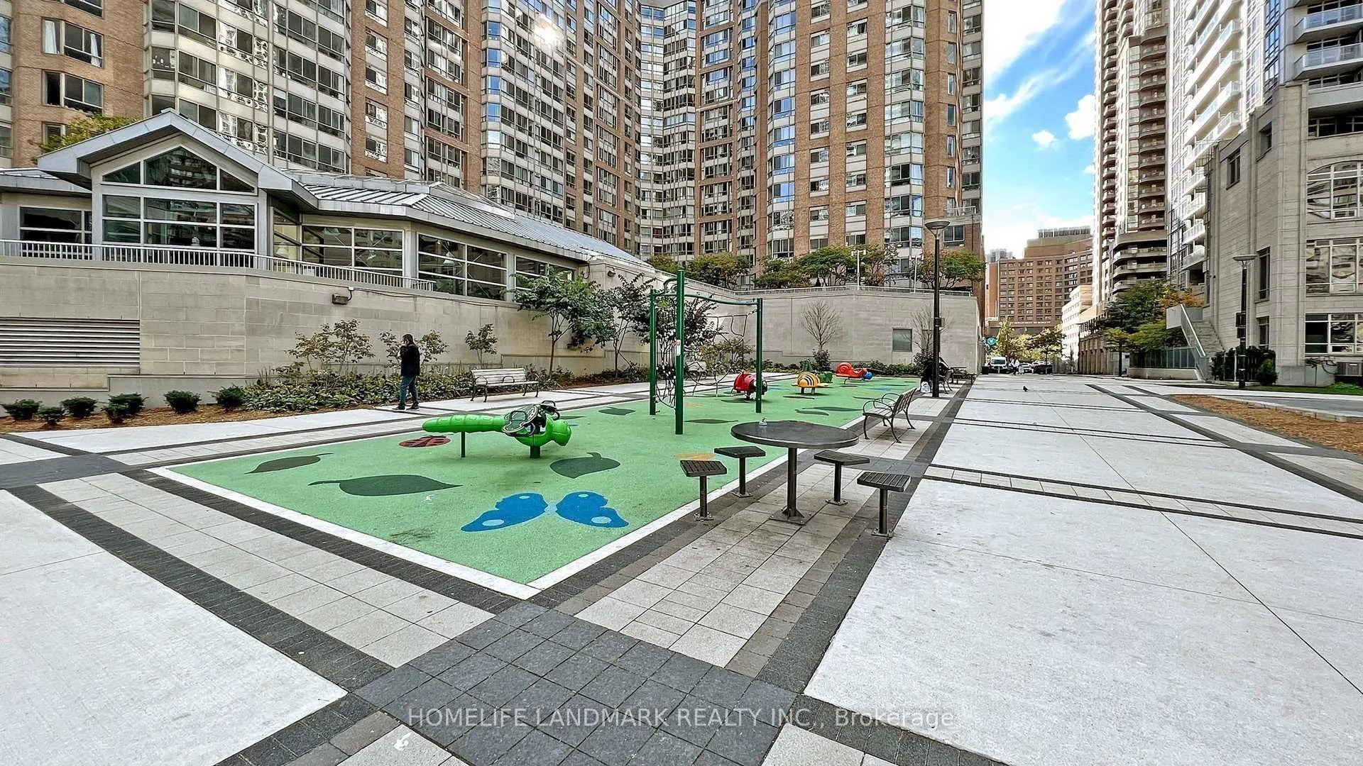 Photo 43 of Unit 3307, 386 Yonge Street, Toronto, Bay Street Corridor — HOMEH